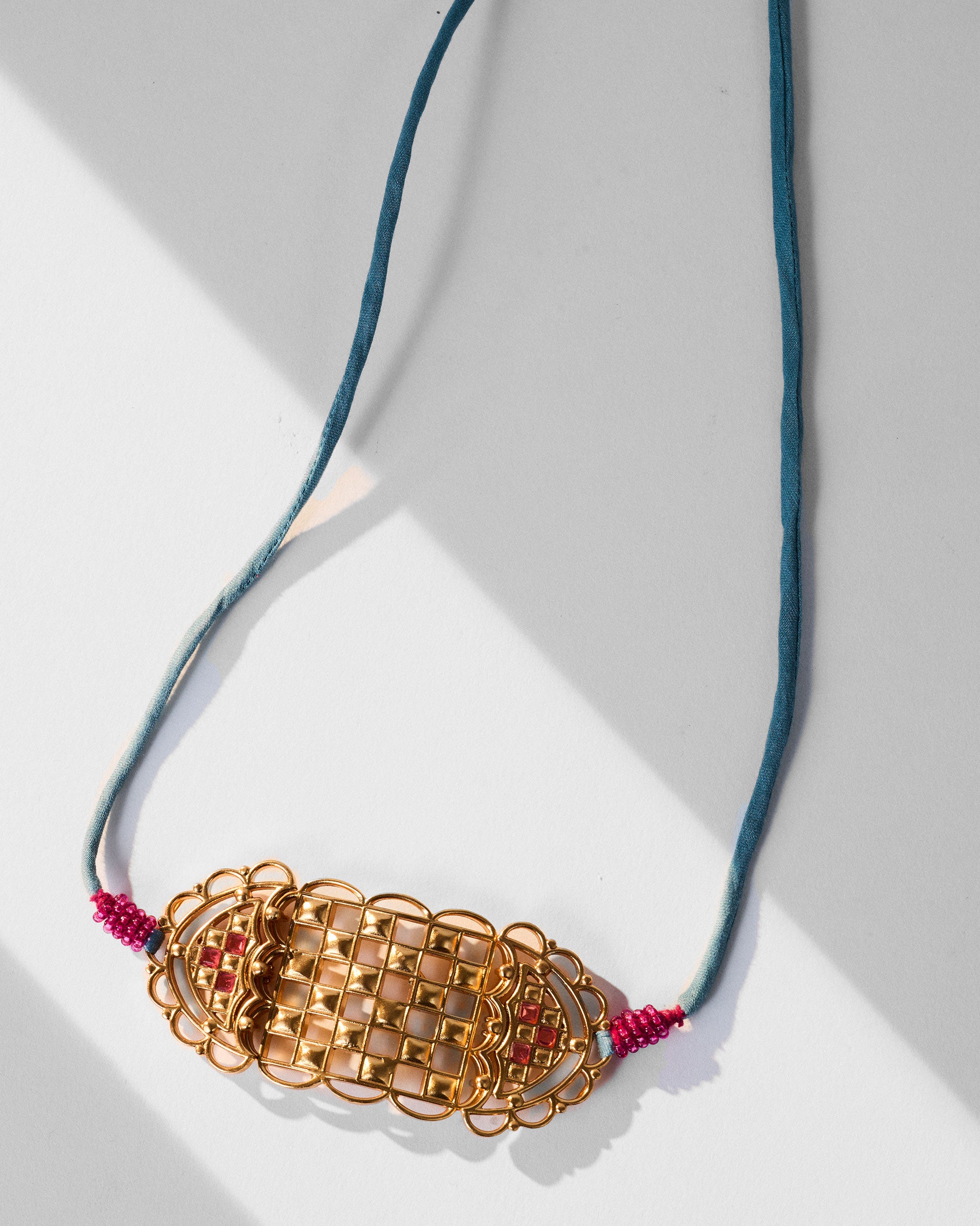 Tira Necklace - Gold
