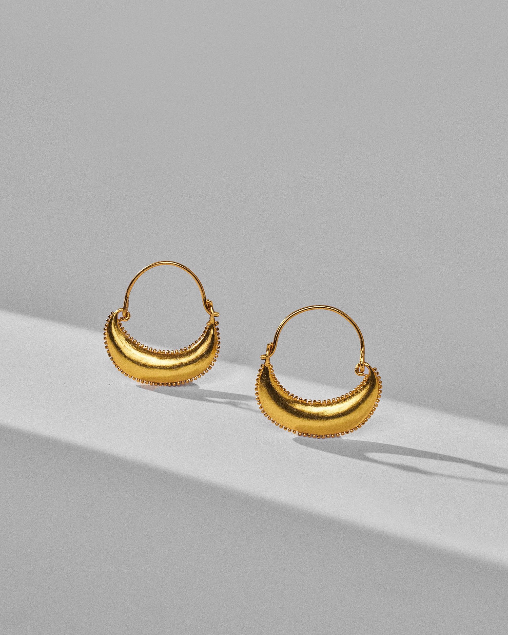 Naav Balis - Gold