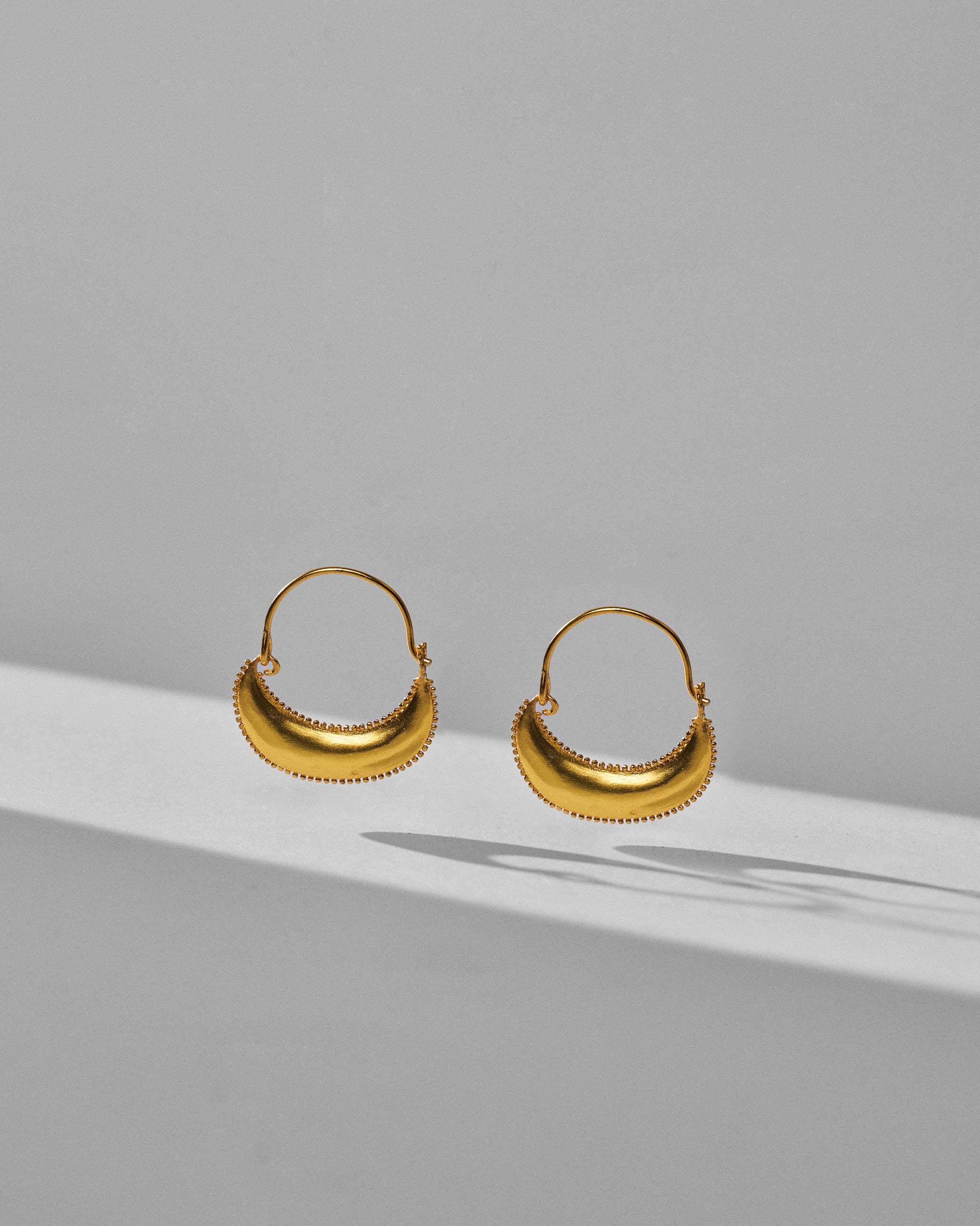 Naav Balis - Gold