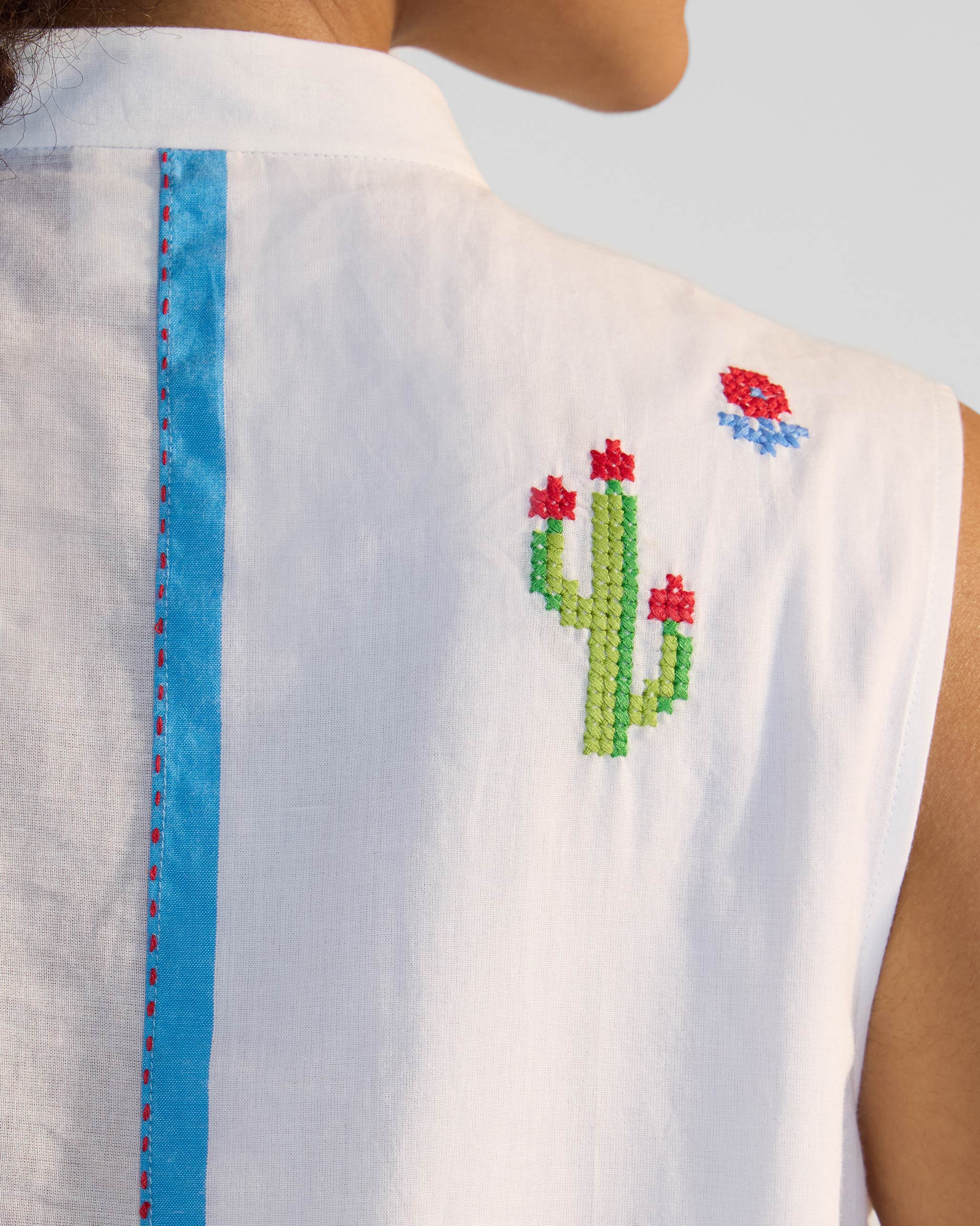 Riha Kurta - White