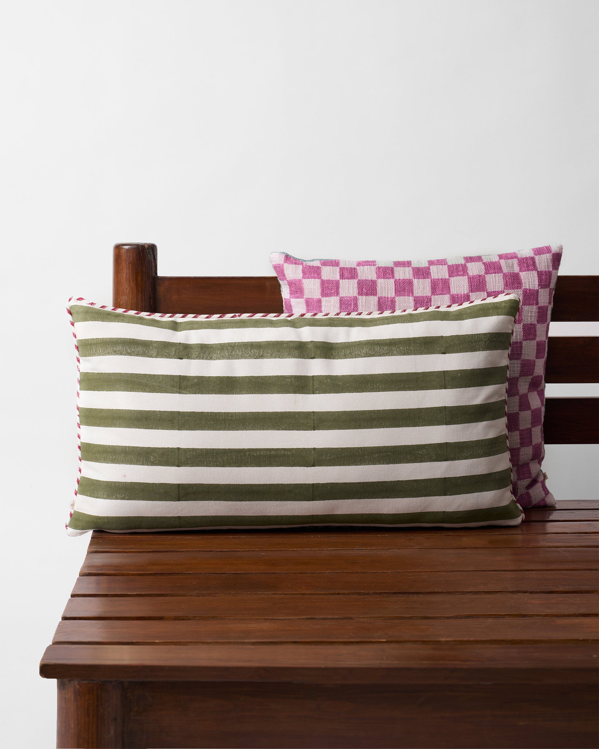 Ele in Bloom Cushion Cover