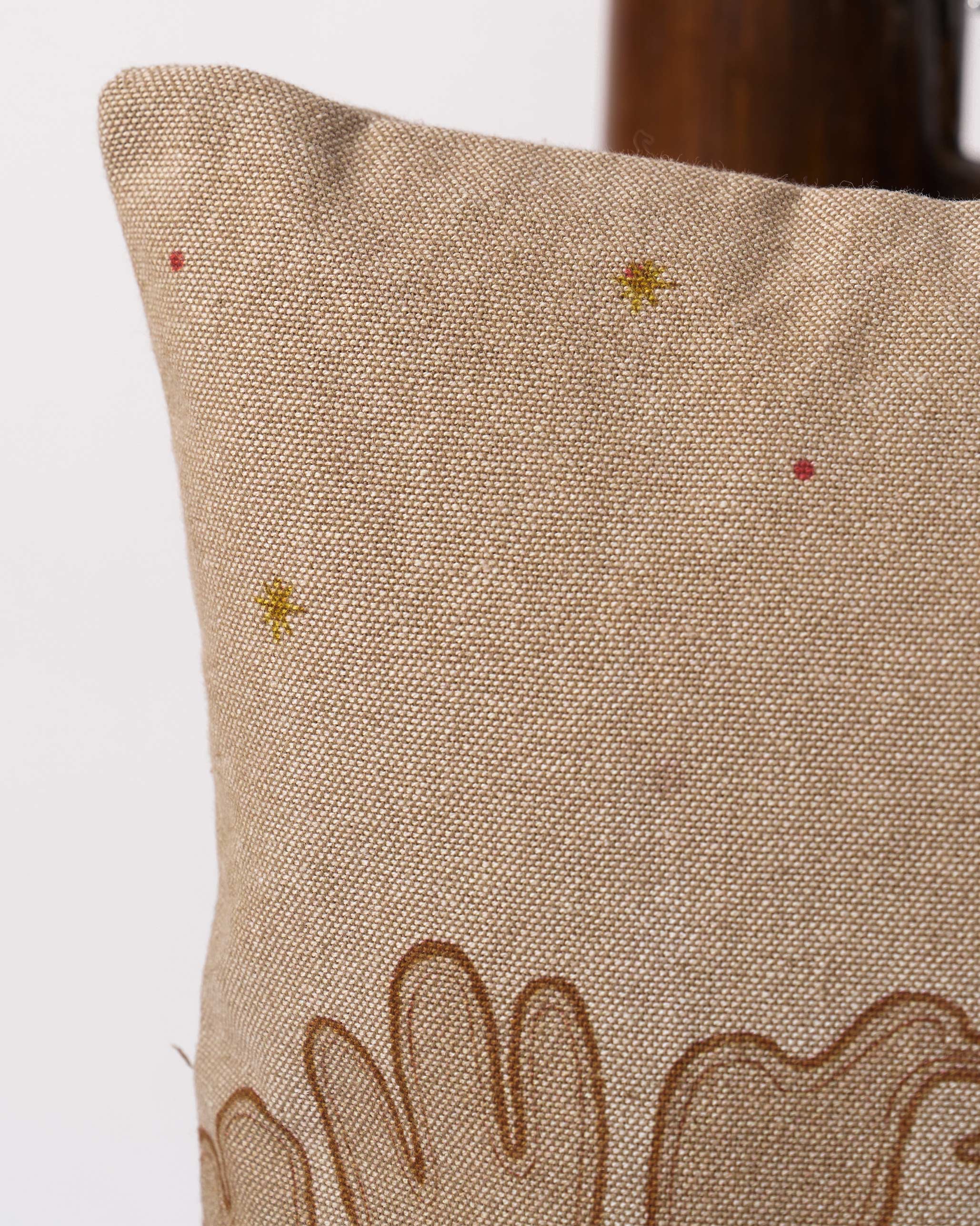 Pomme Cushion Cover