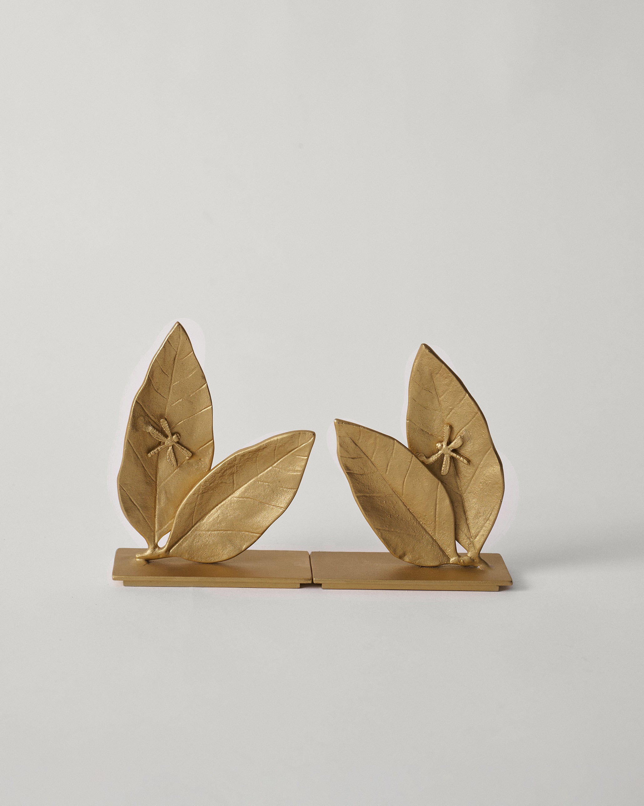 Mogra Bookend