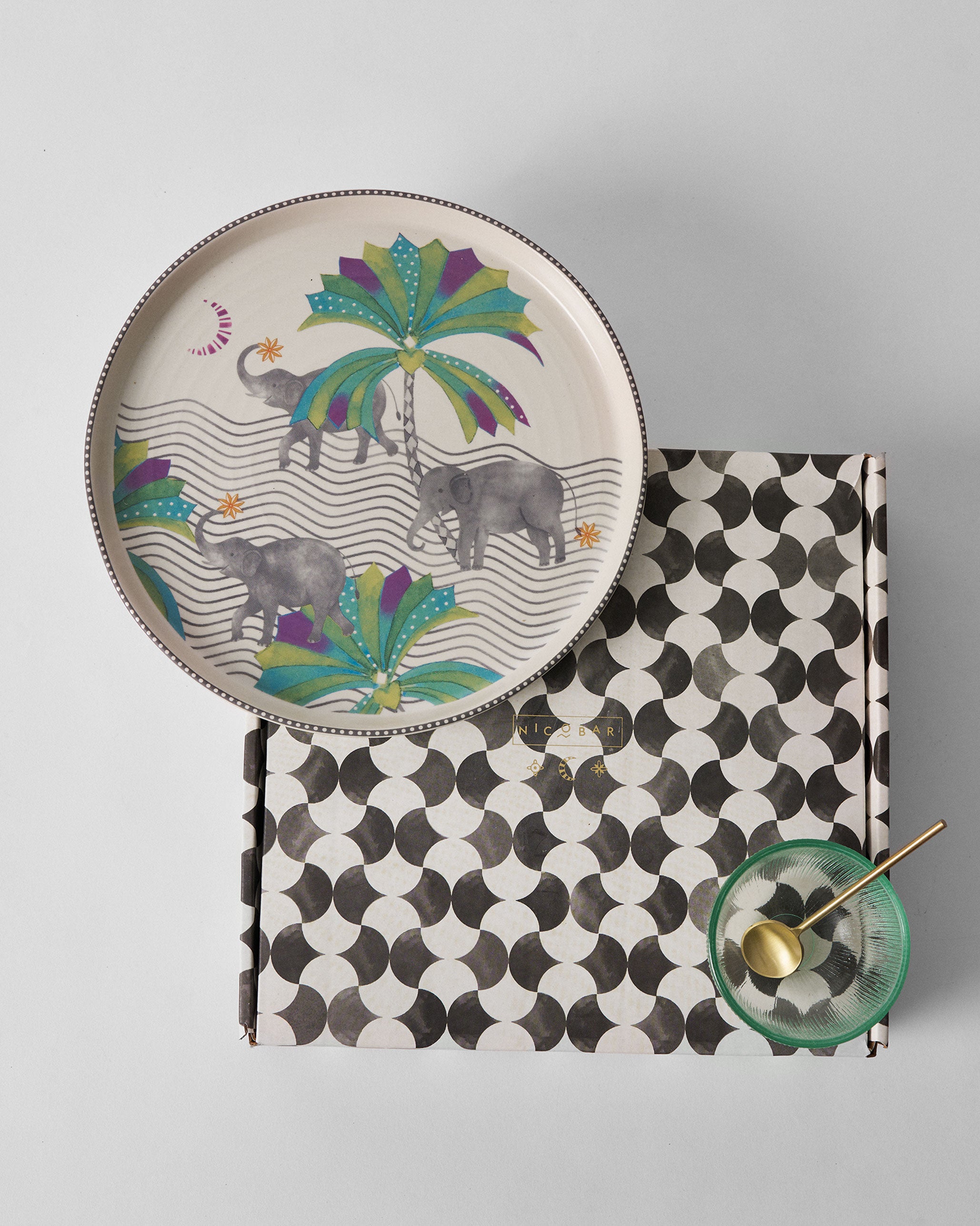 Tusk Chip and Dip Platter