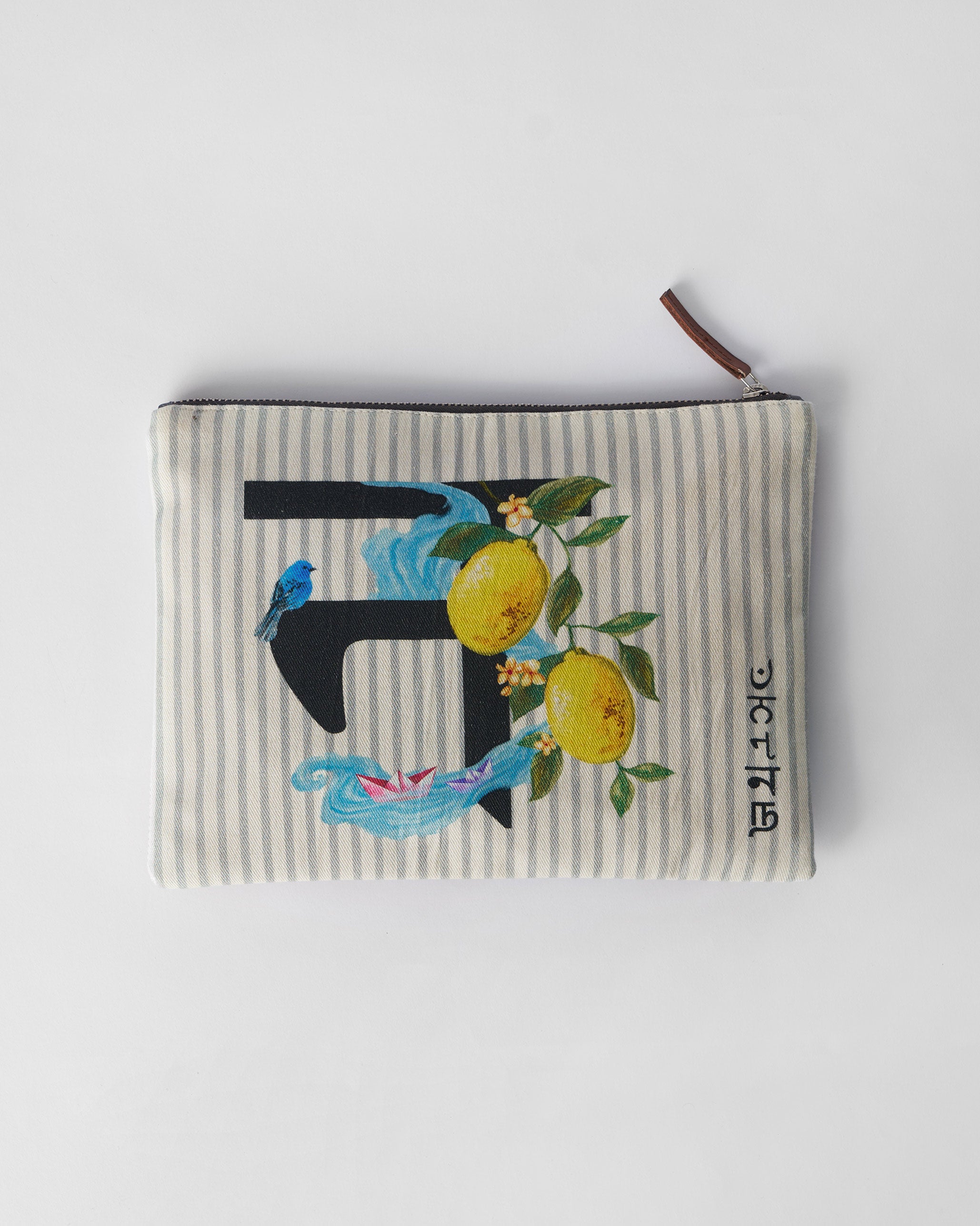 Nilambari Pouch - Ivory