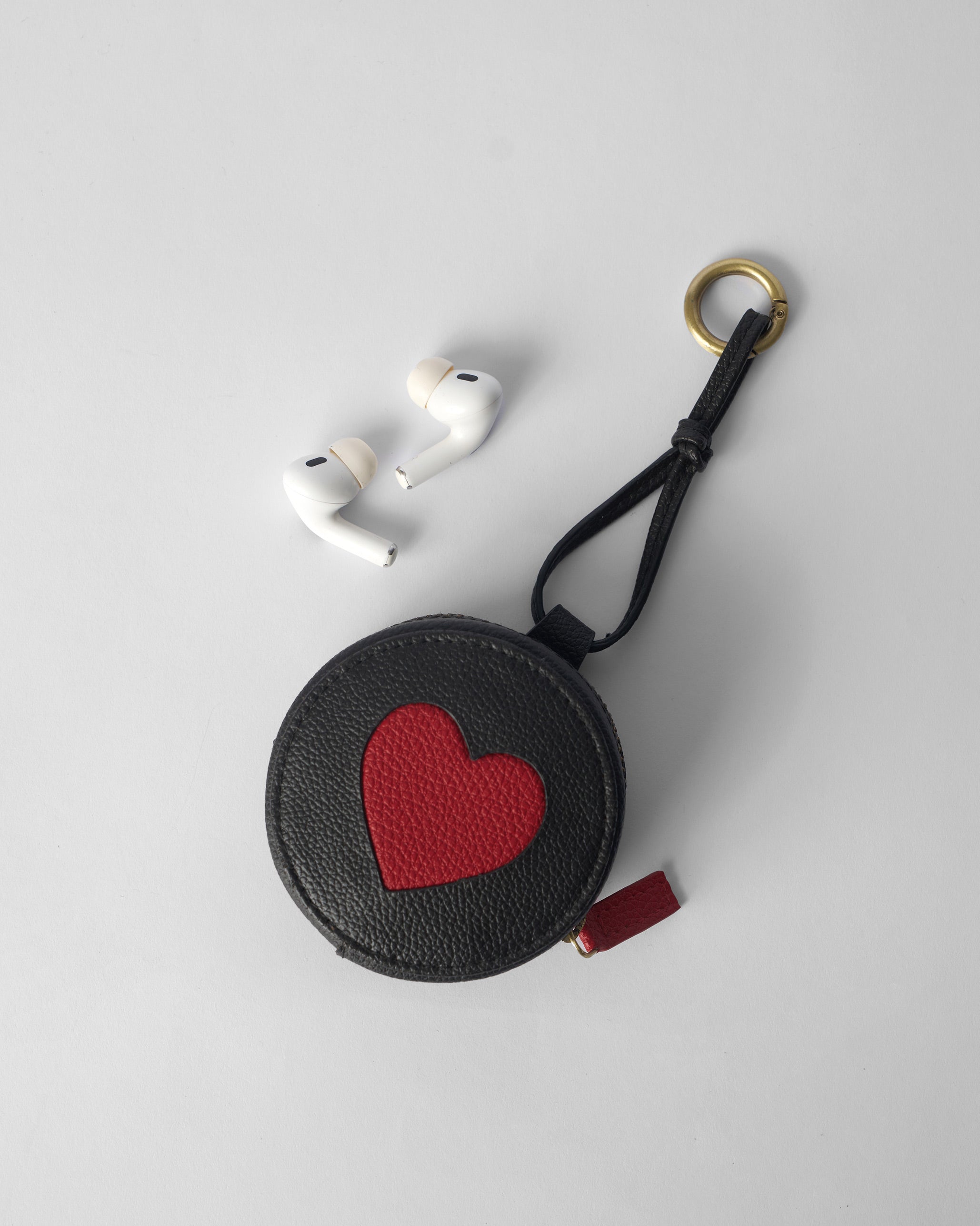 Nova Charm - Black & Red