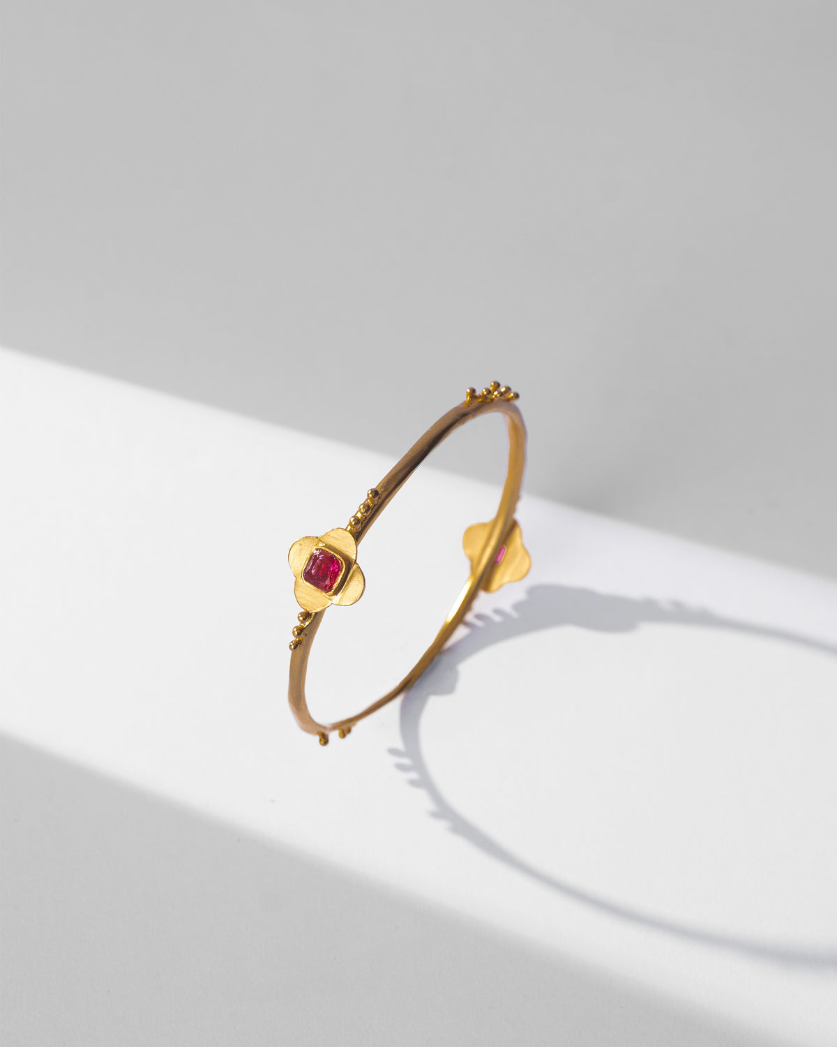 Ahiliya Bangle - Gold