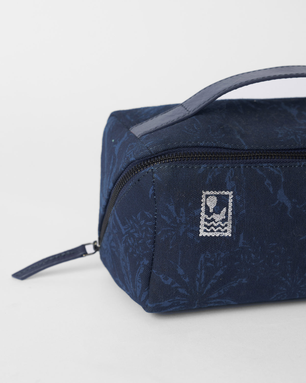 Palm Dopp Kit - Navy