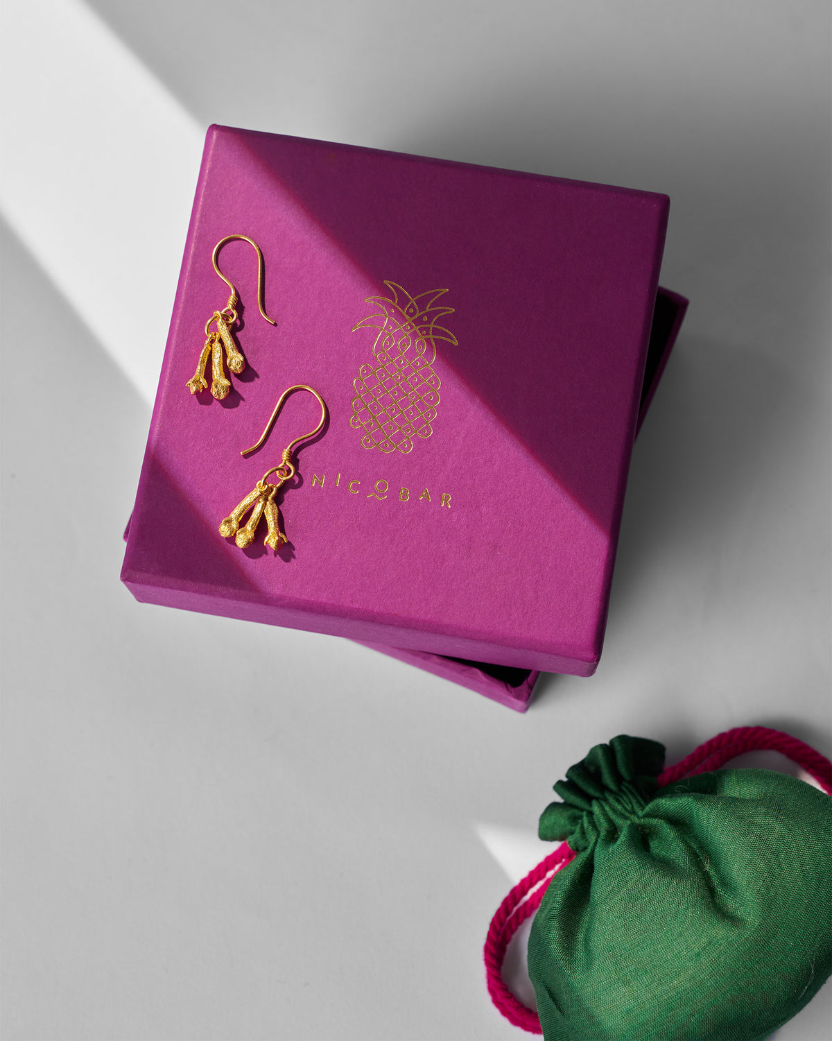 Clove Earrings - Gold