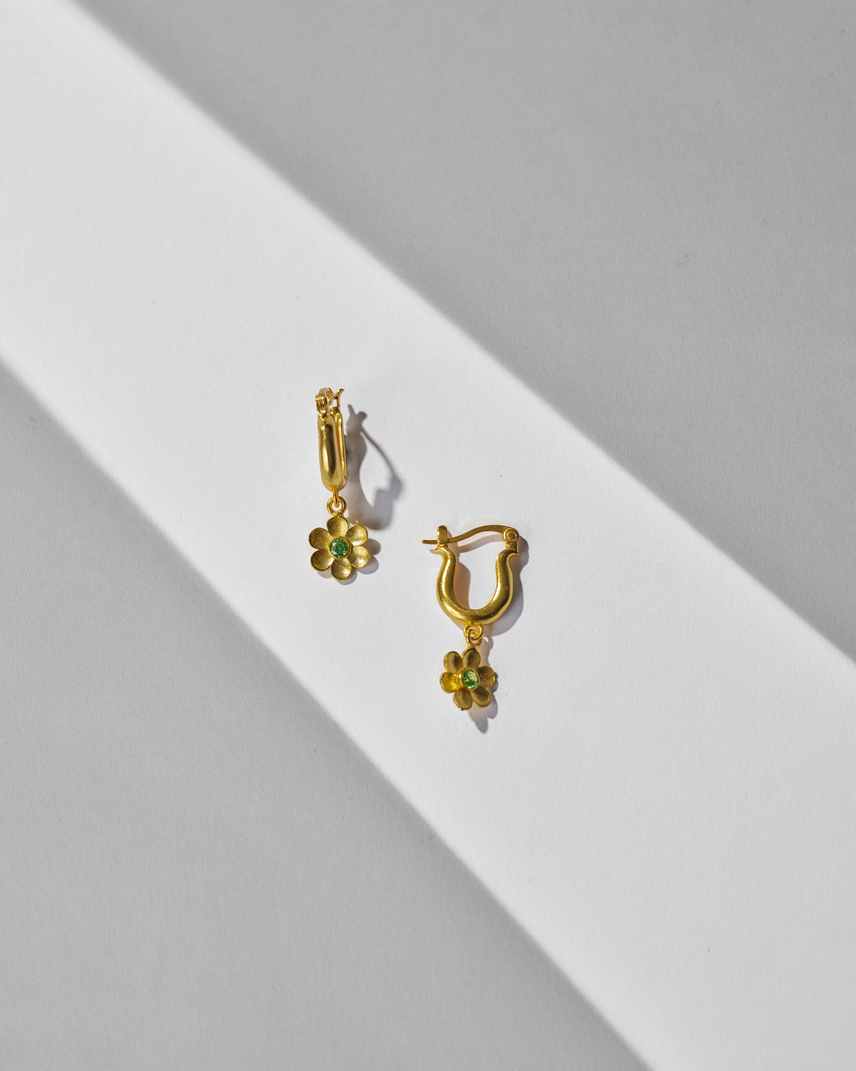 Raat Rani Earrings - Gold