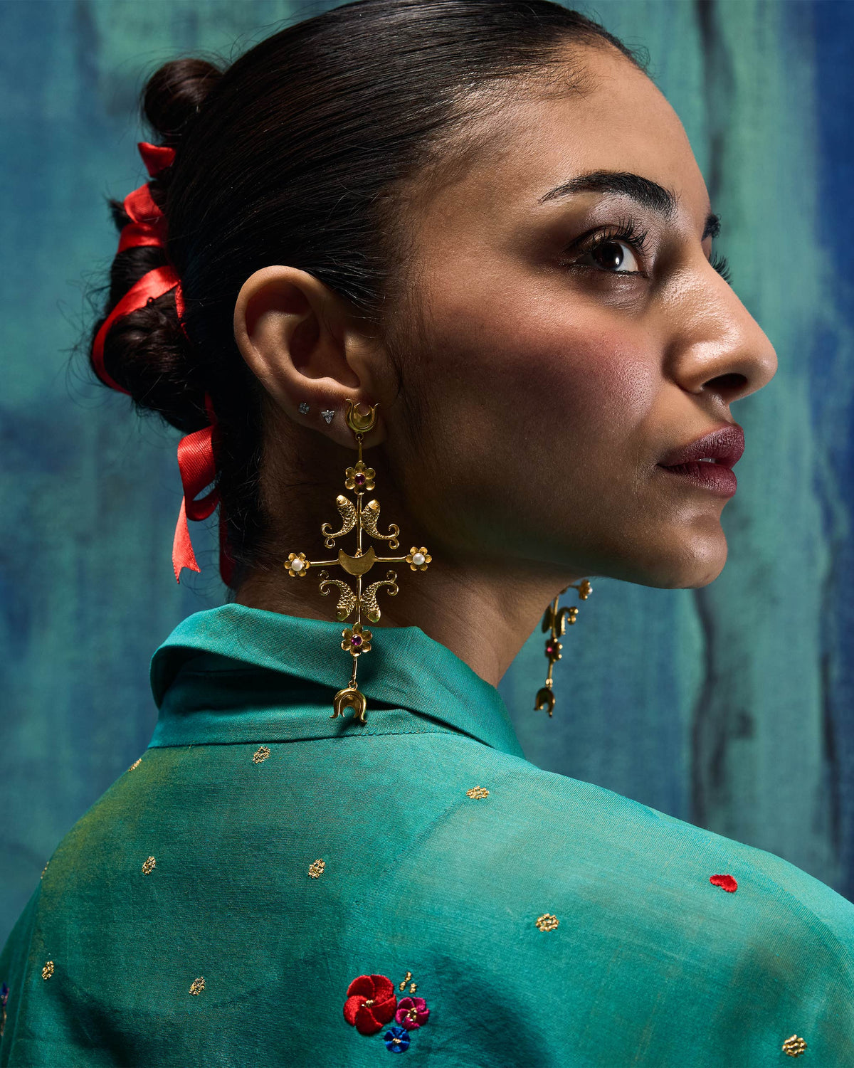 Gul Baag Earring - Gold