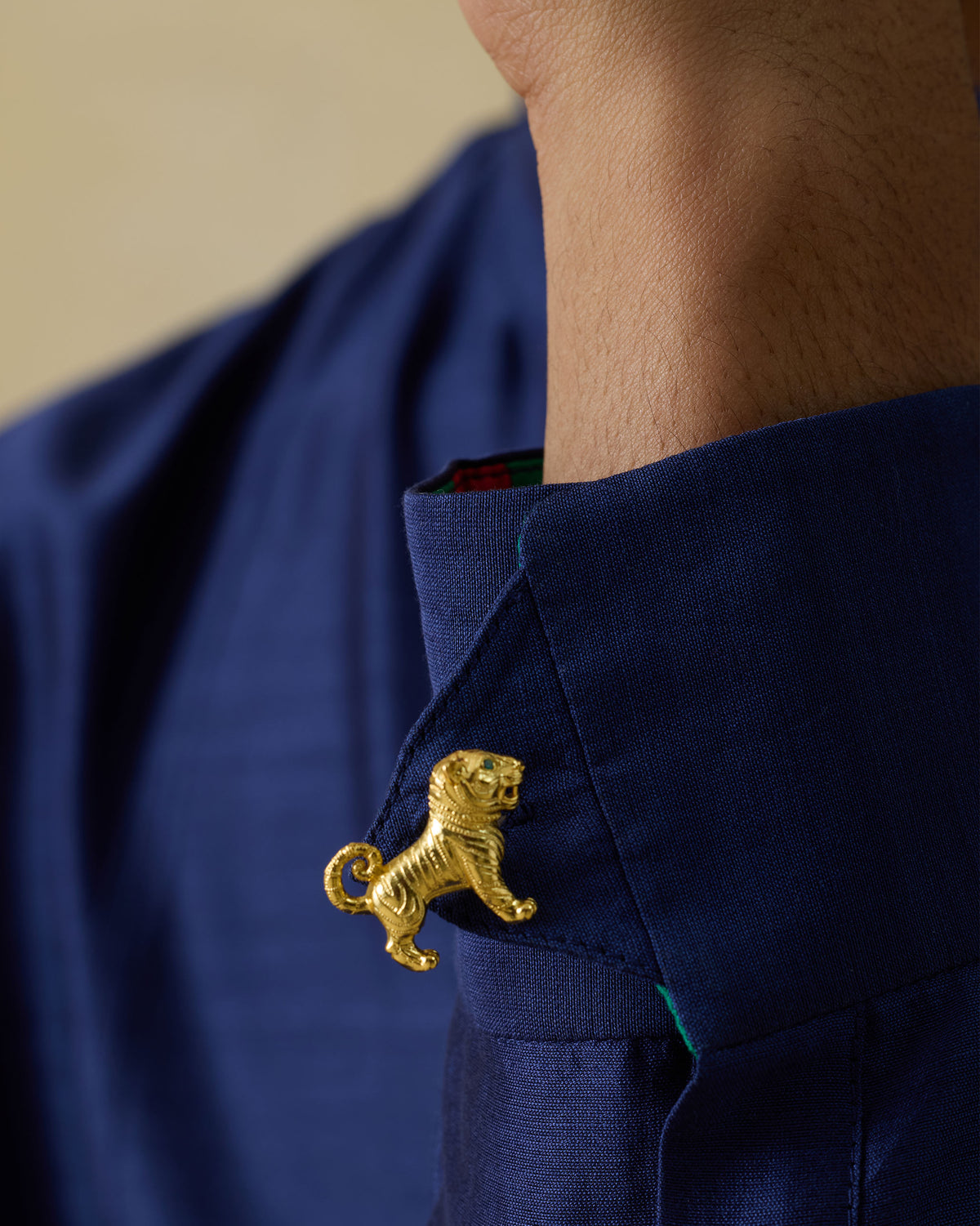Roar Cufflinks - Gold
