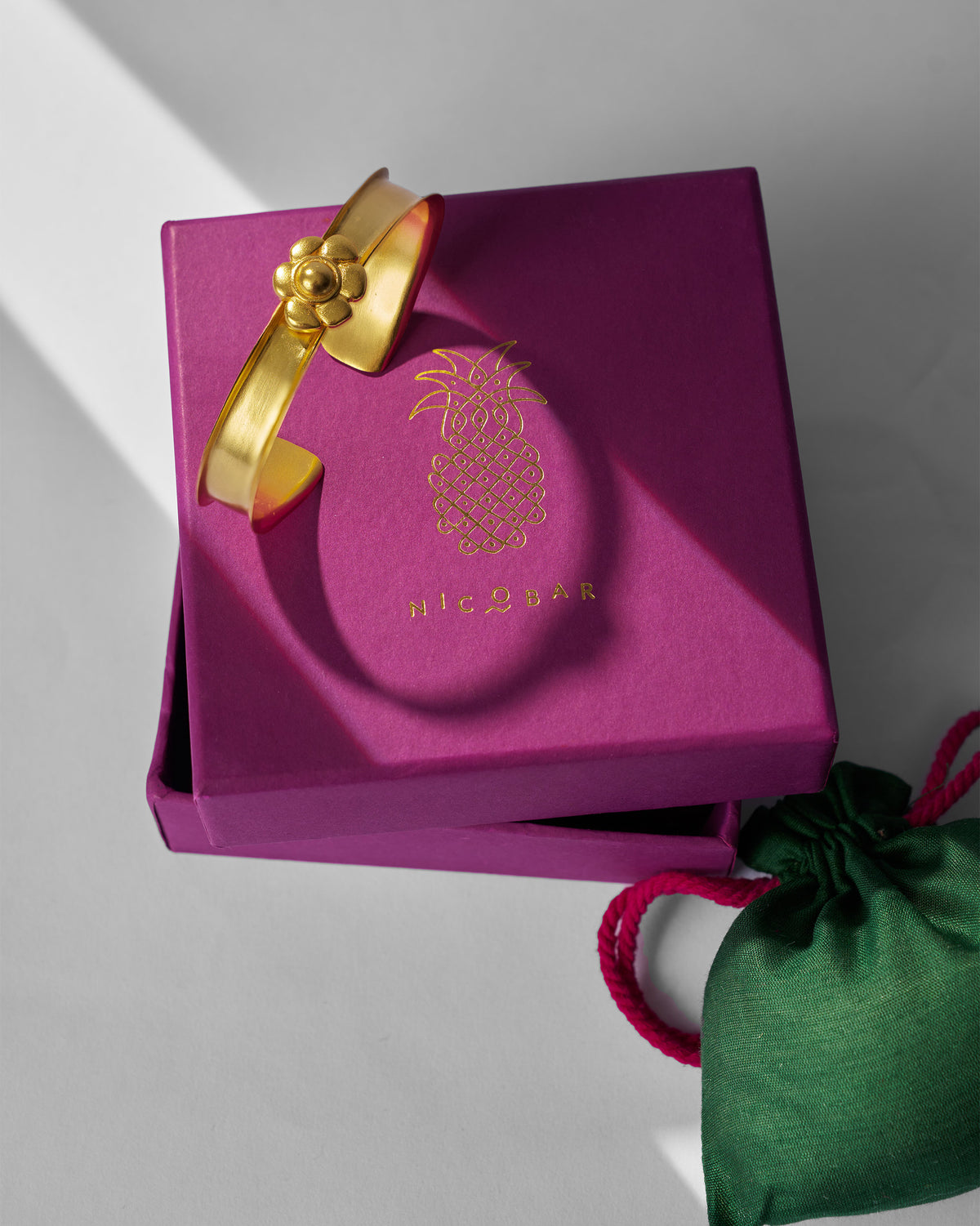 Clover Cuff - Gold