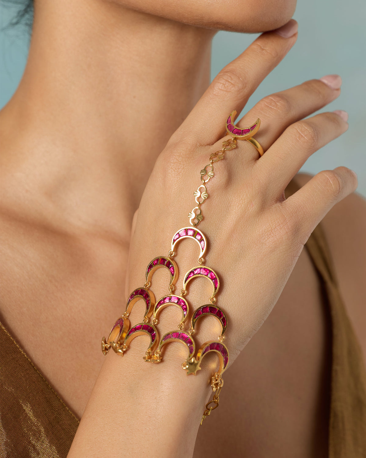 Gul Haathphool - Gold