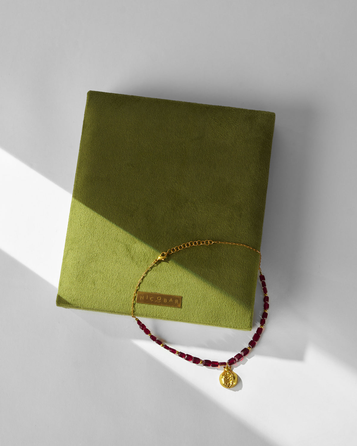 Anar Bagicha Necklace - Gold