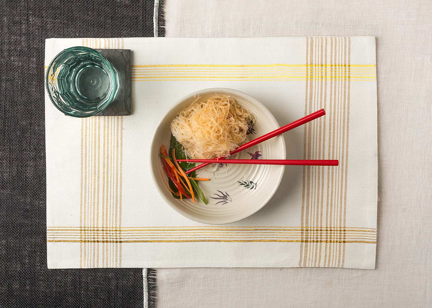 Riku Placemat (Set of 2) - Gold