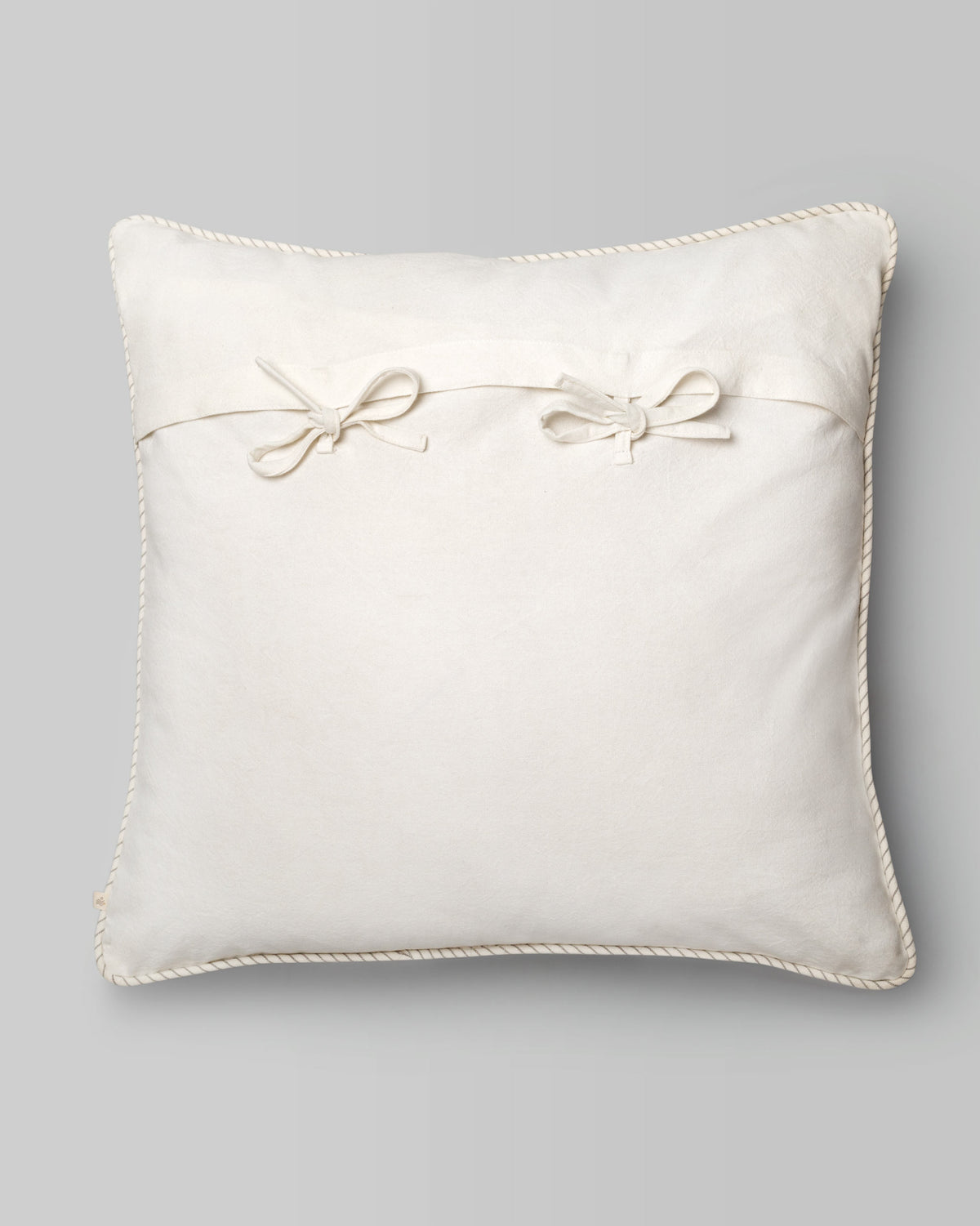 Misaki Garden Cushion Cover