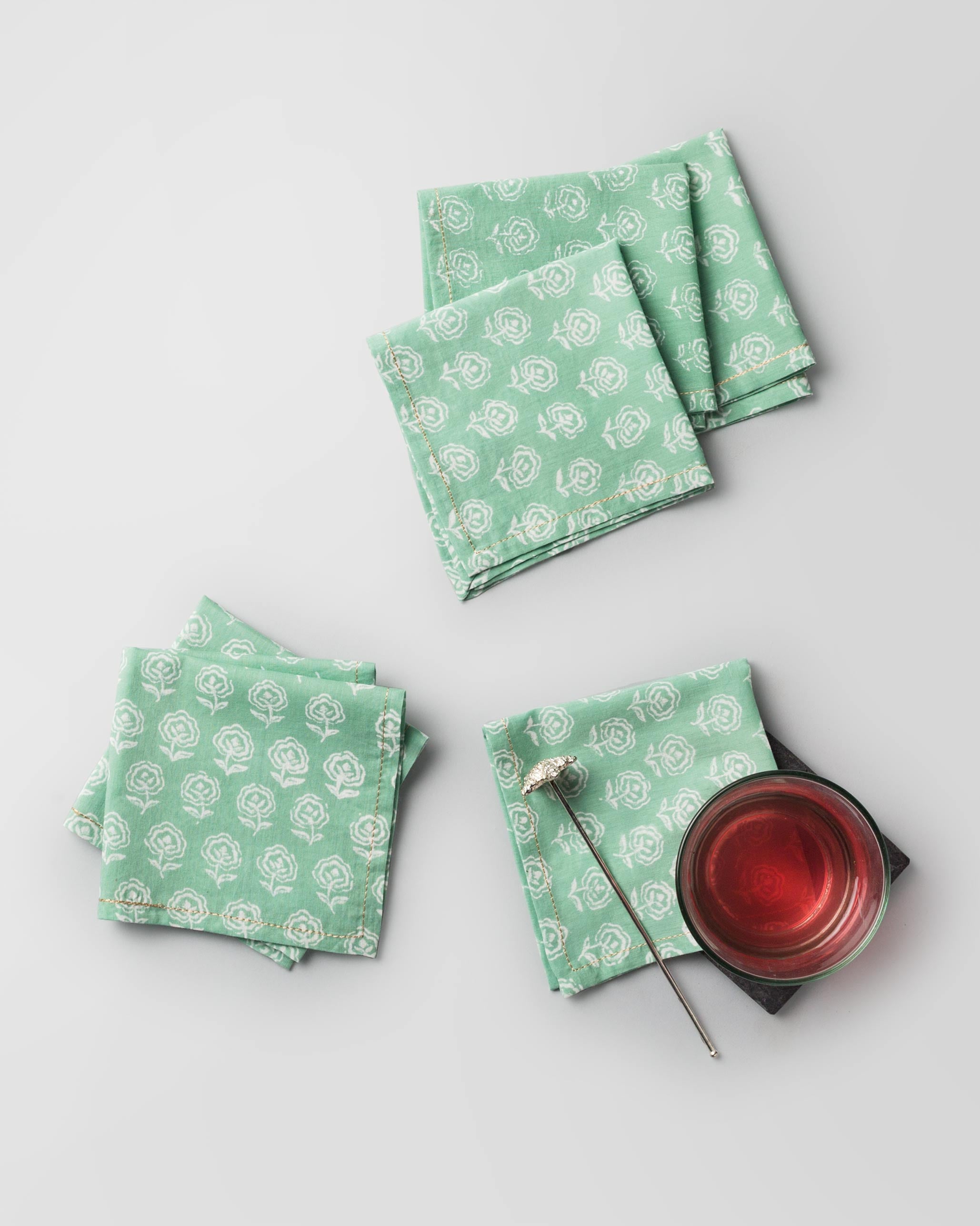 Hana Cocktail Napkins (Set of 6) - White