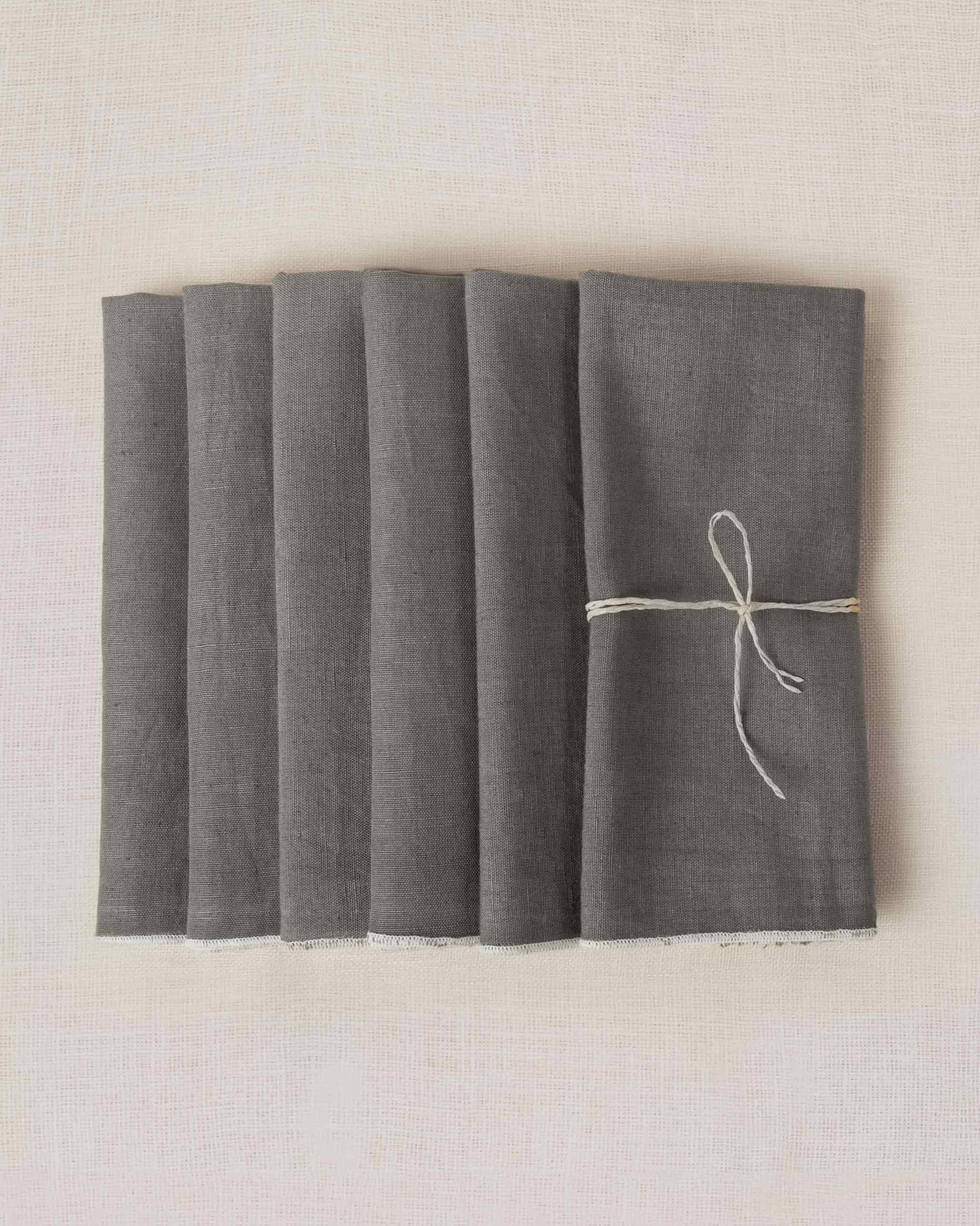 Verandah Dinner Napkins (Set of 6) - Charcoal & Ivory