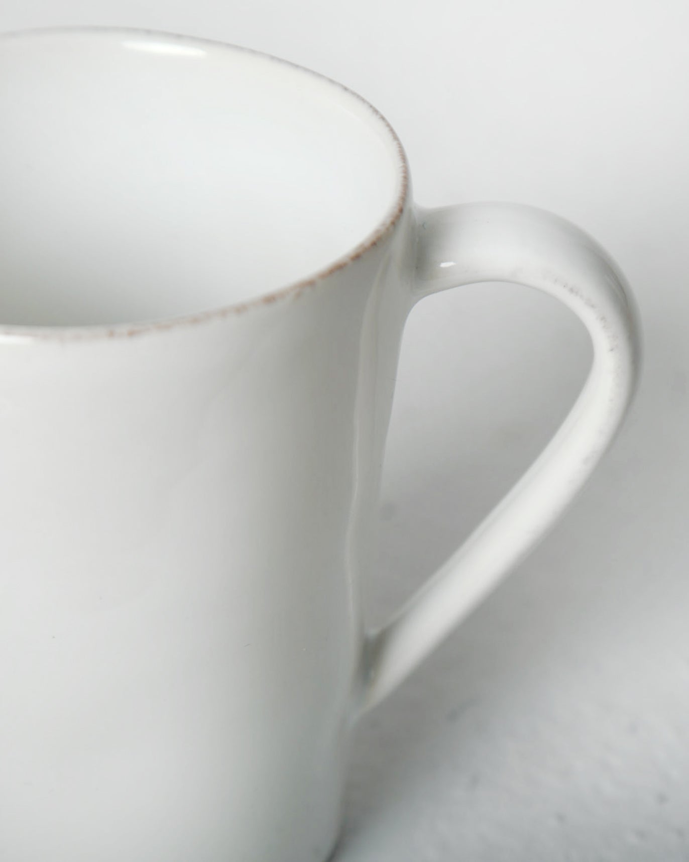 Aguada Mug - White