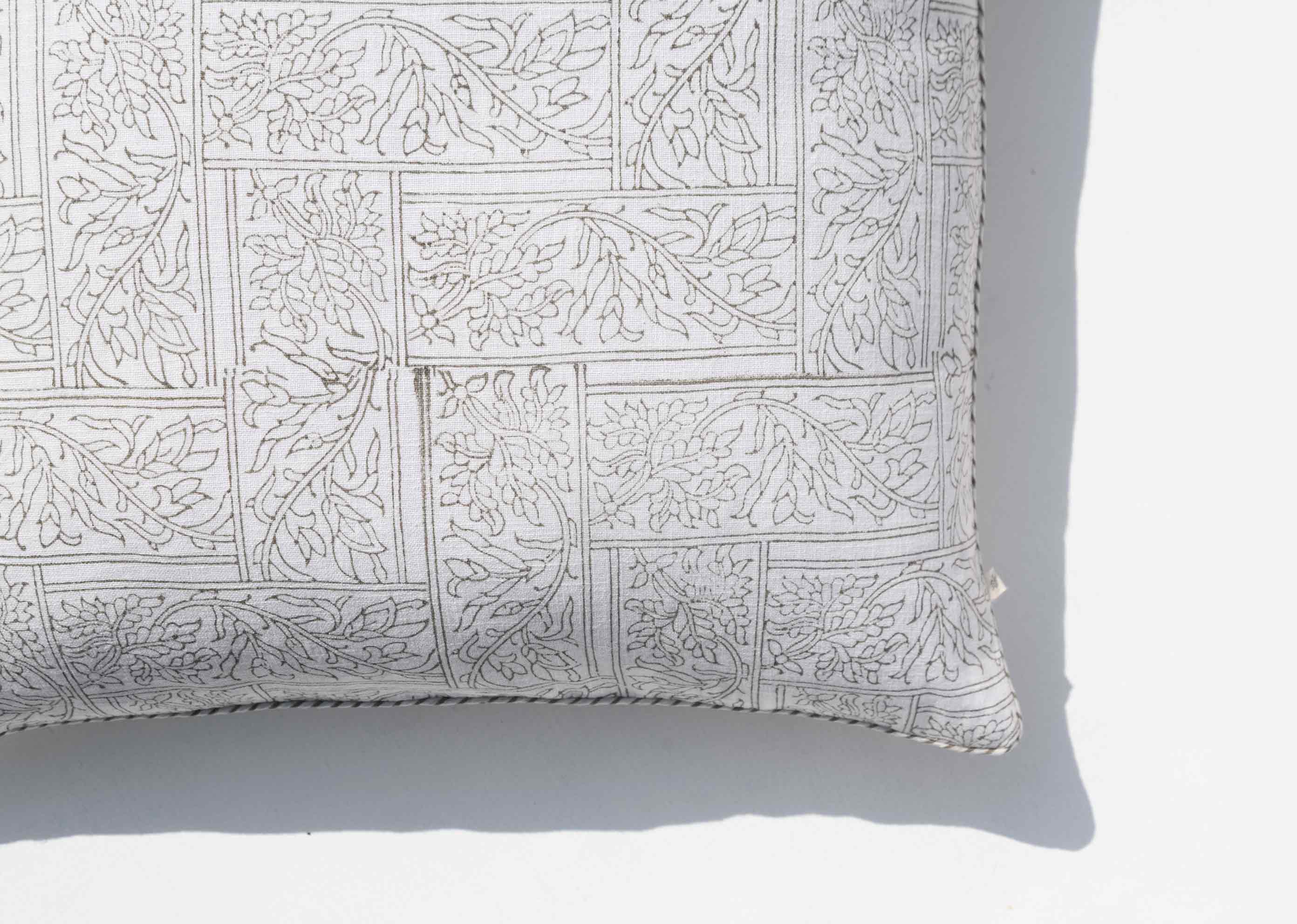 Spice Maze Cushion Cover - Ivory