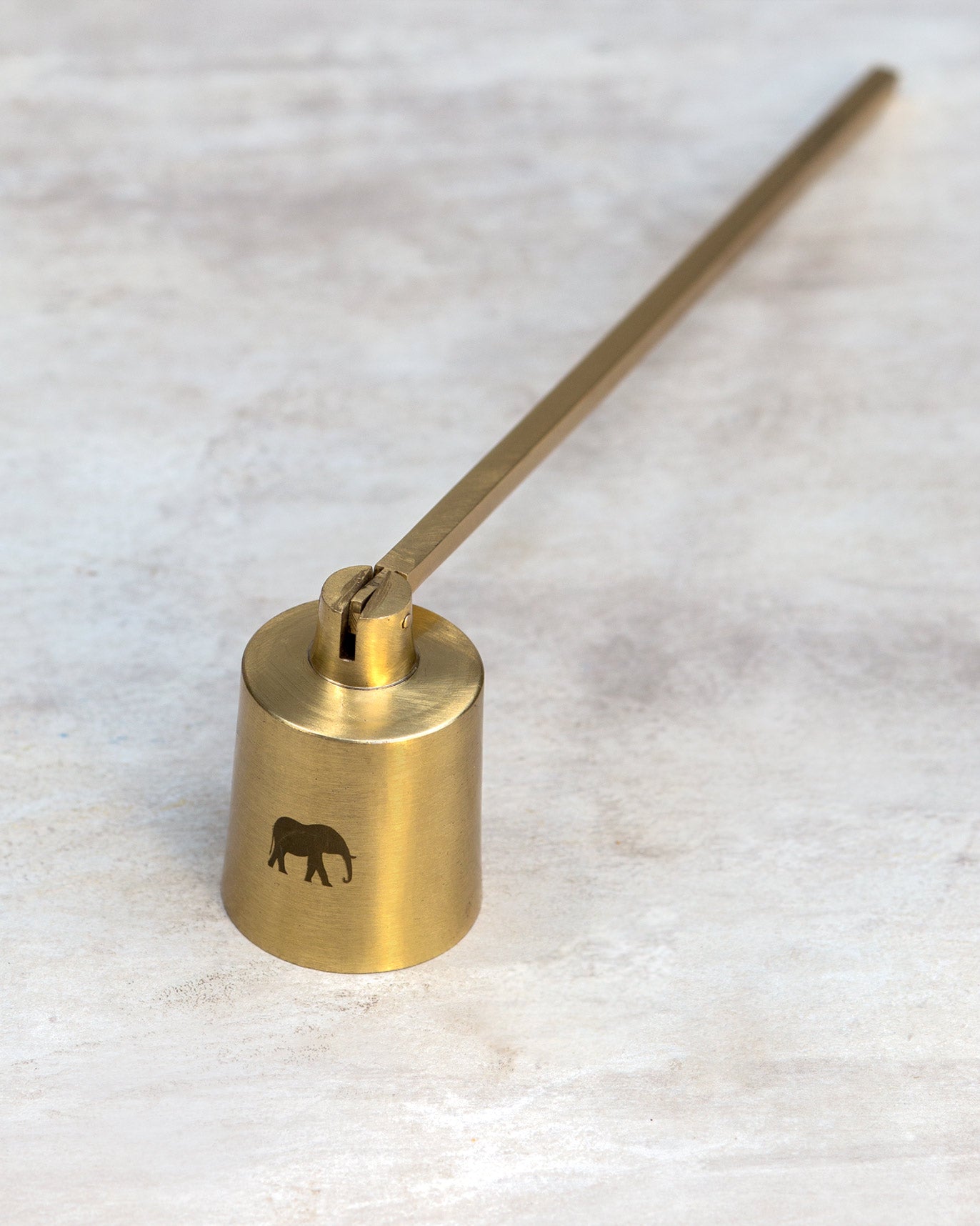 Ele candle snuffer