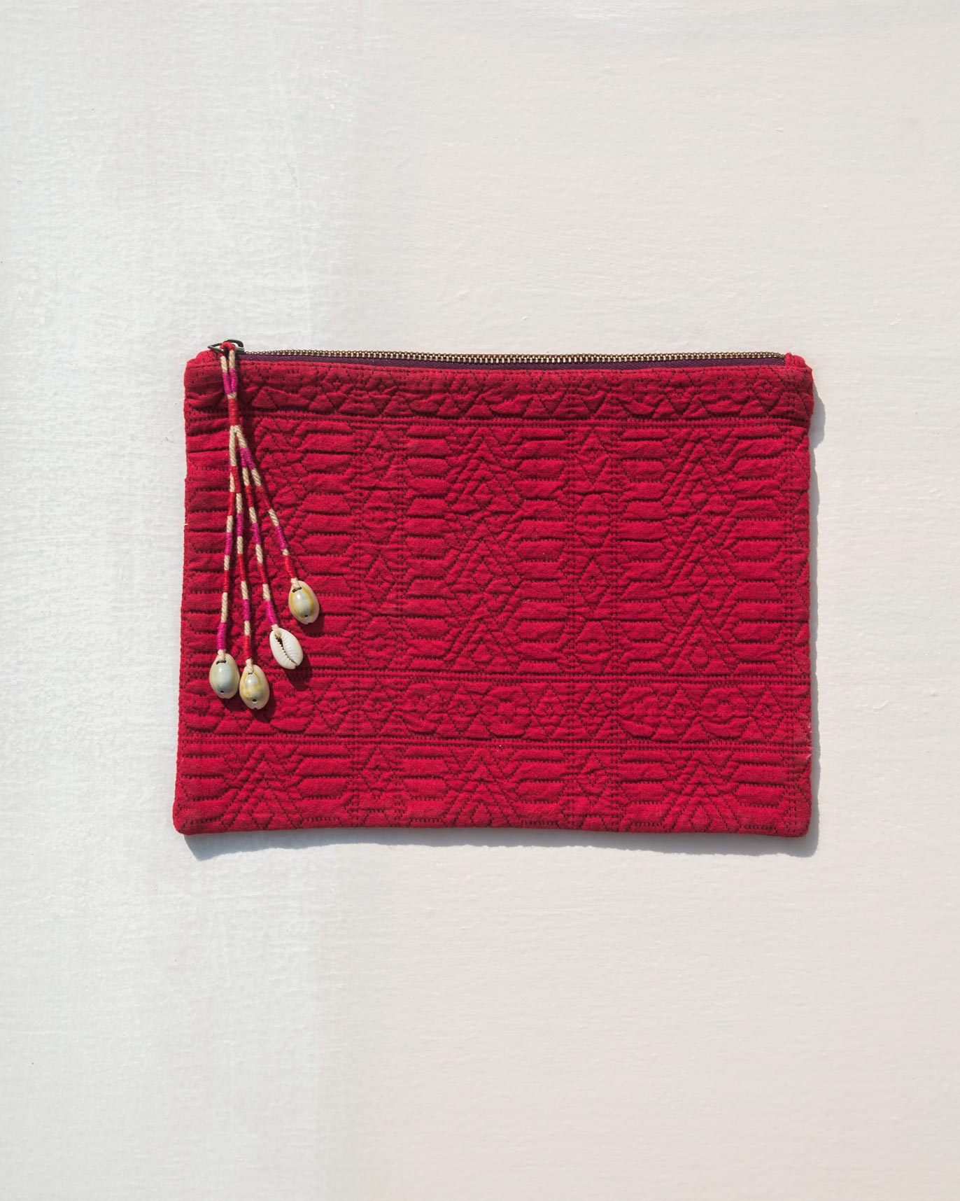 Jumbo Jacquard Pouch