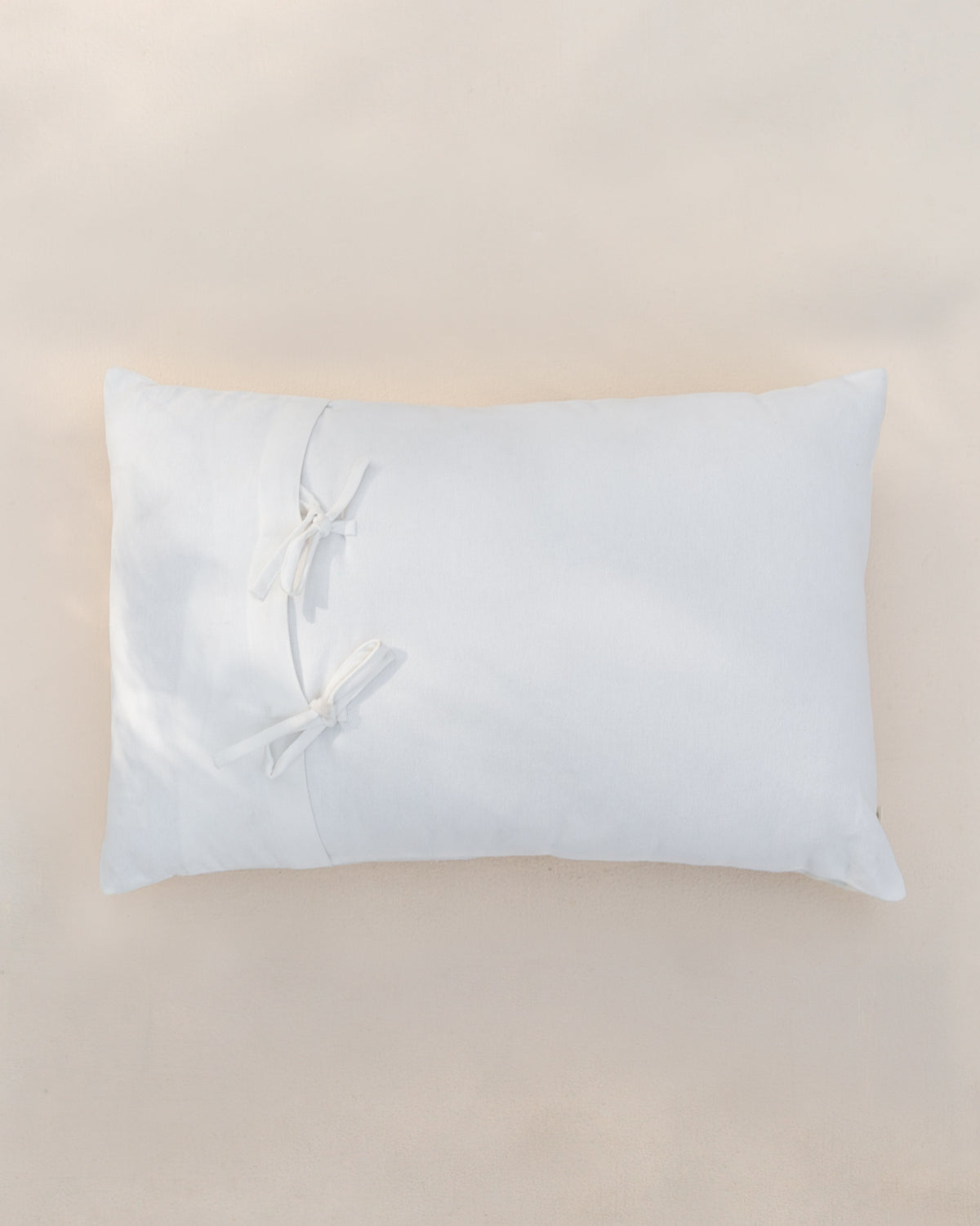 Dot Lumbar Pillow Cover
