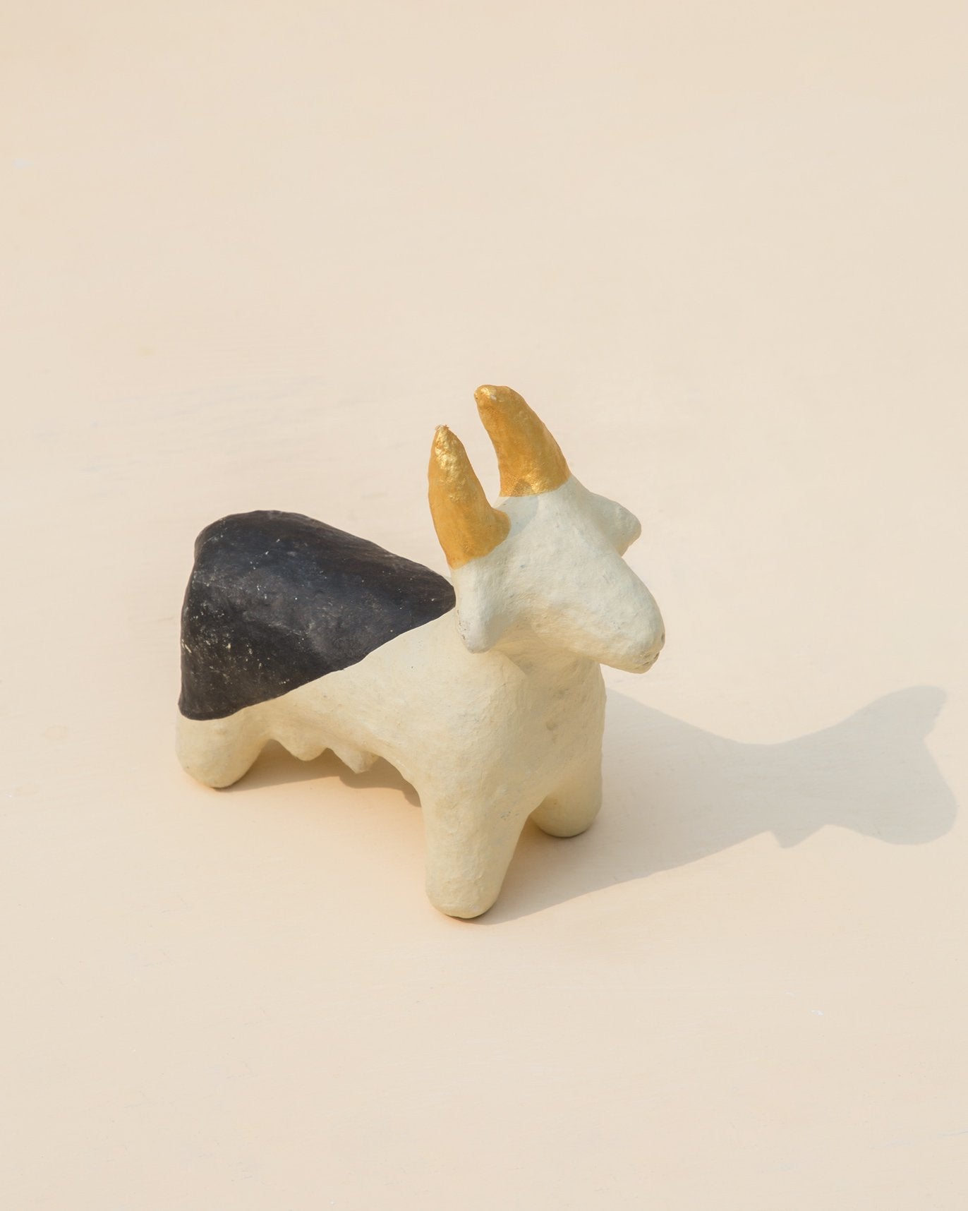 Bull Solid Accent Piece