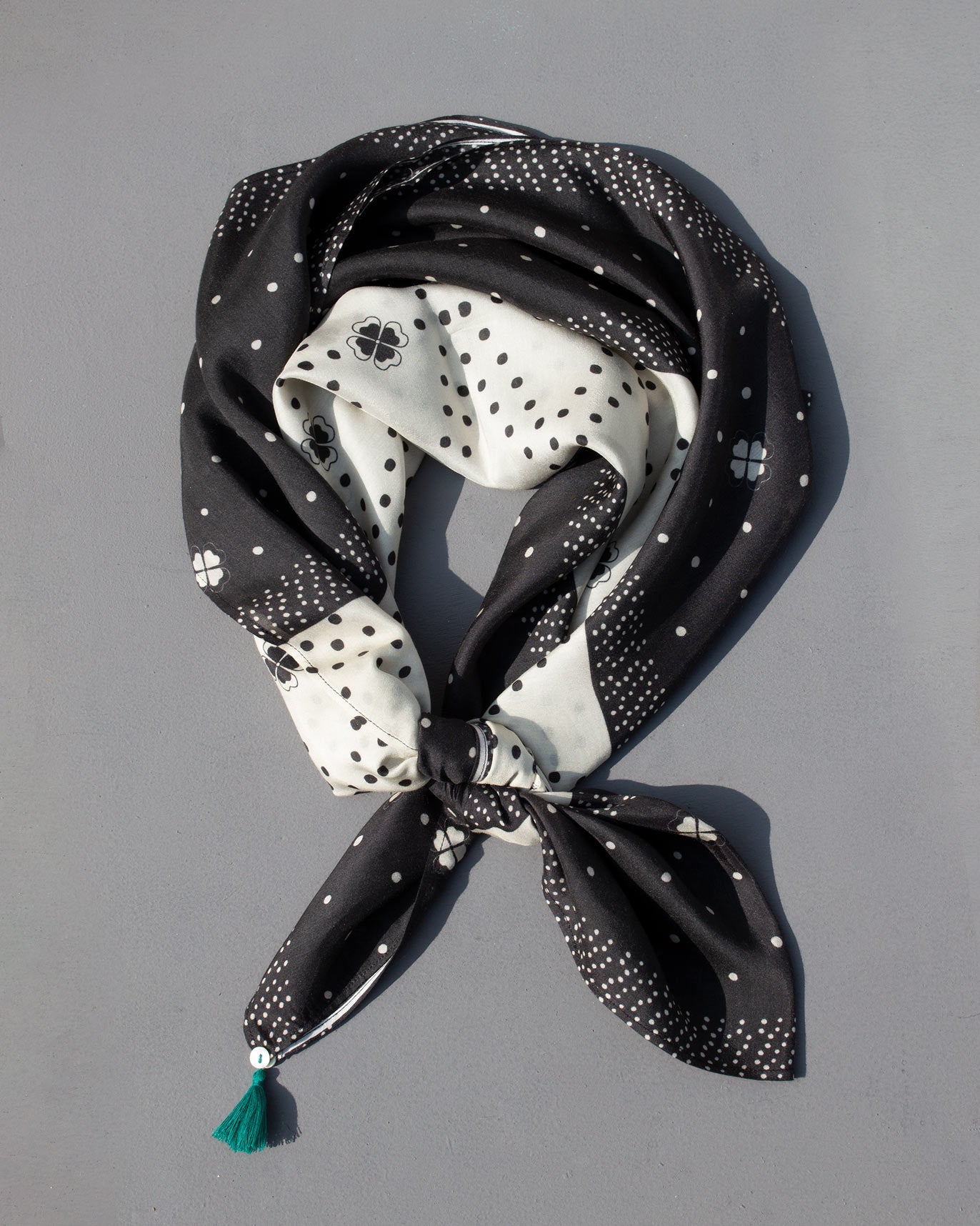 Omo Scarf - Grey