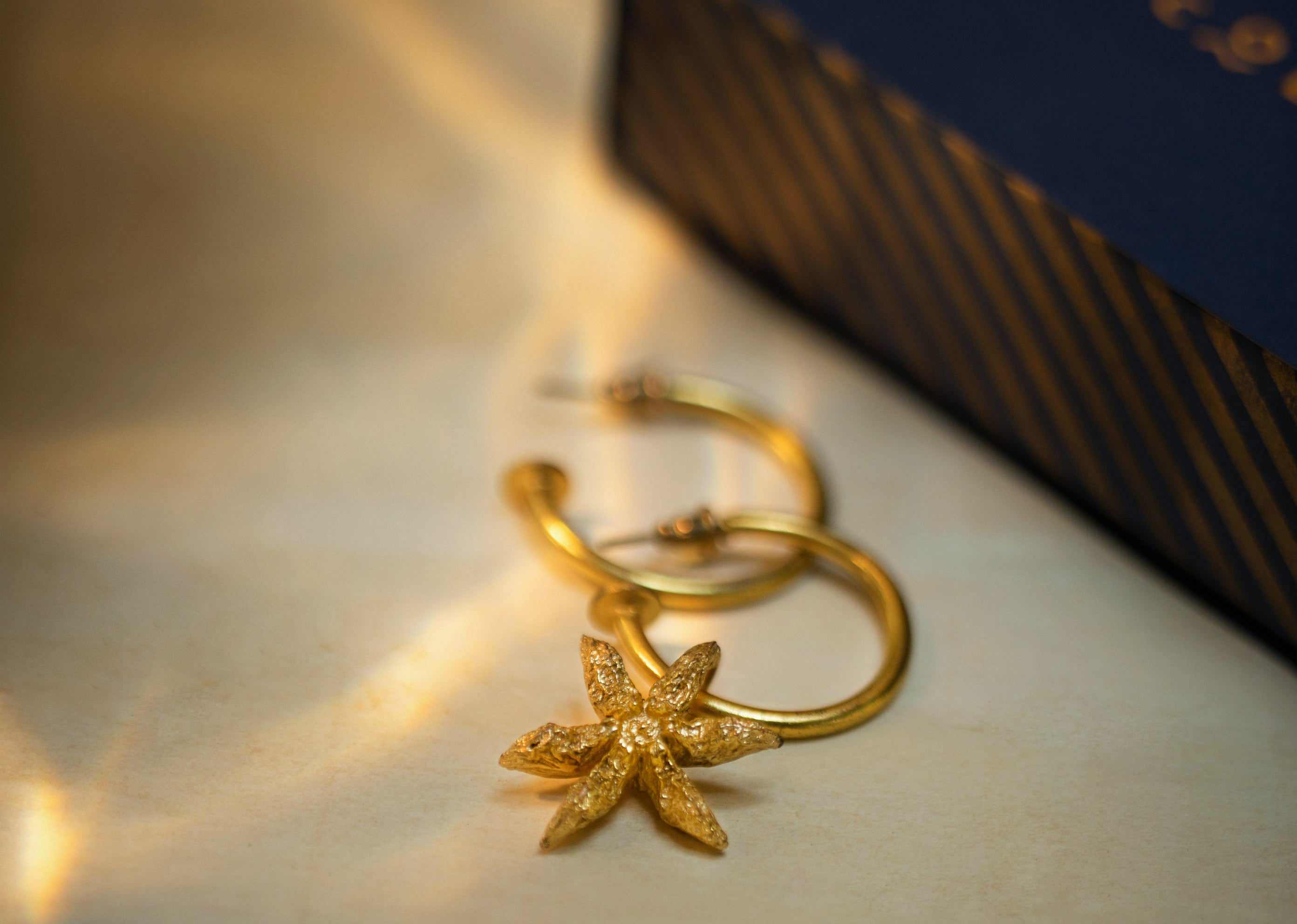 Star anise charm - small