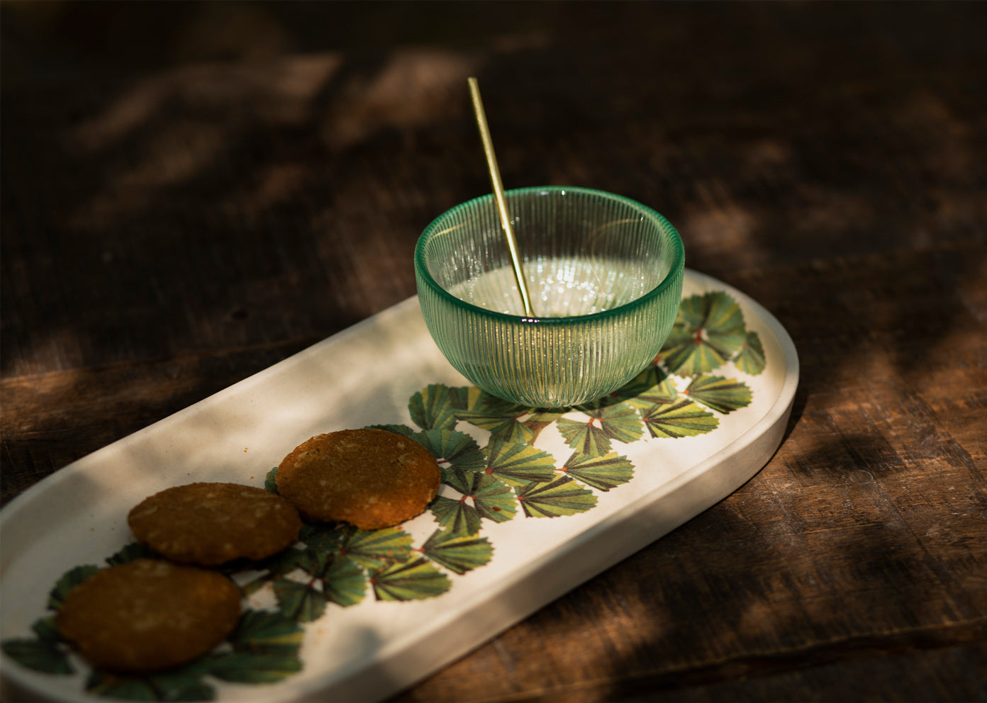 Oyster Bay Platter With Dip Bowl & Spoon