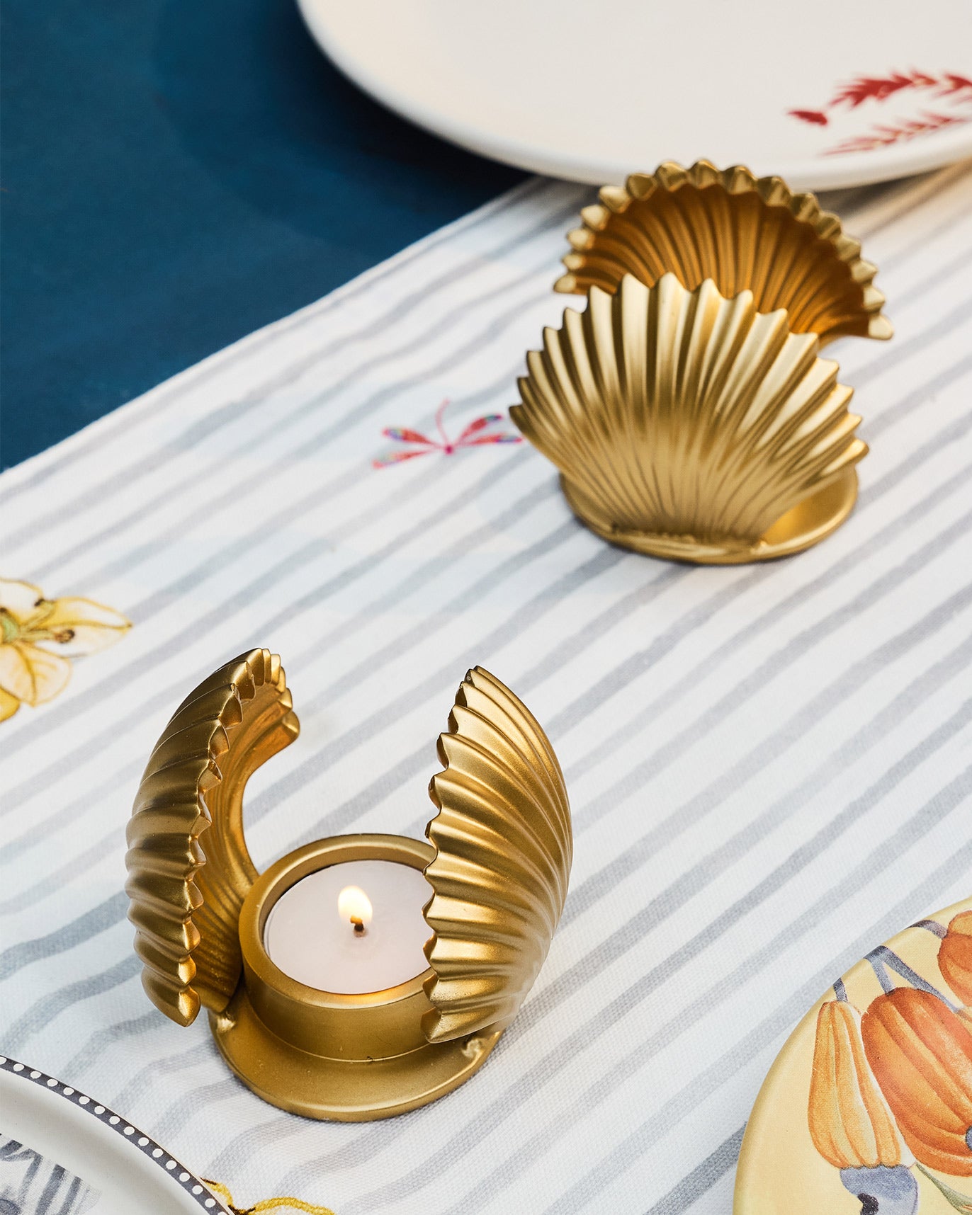 Pearl Tea light holder