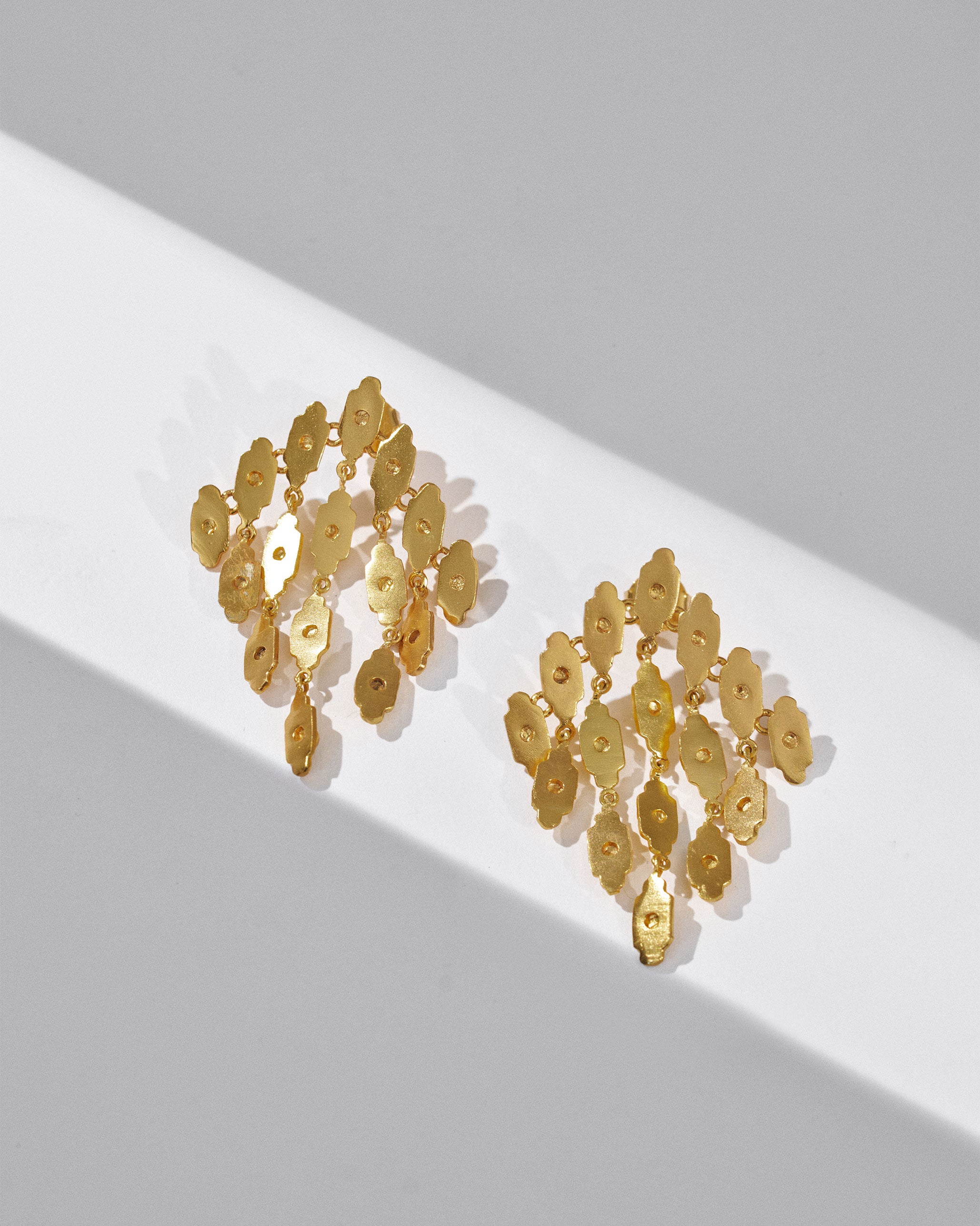 Zedi Drop Earrings - Gold