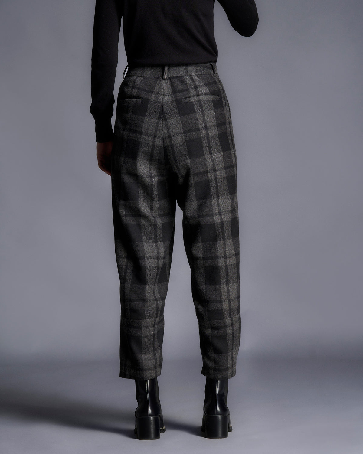 Tapered Trouser - Black & Grey