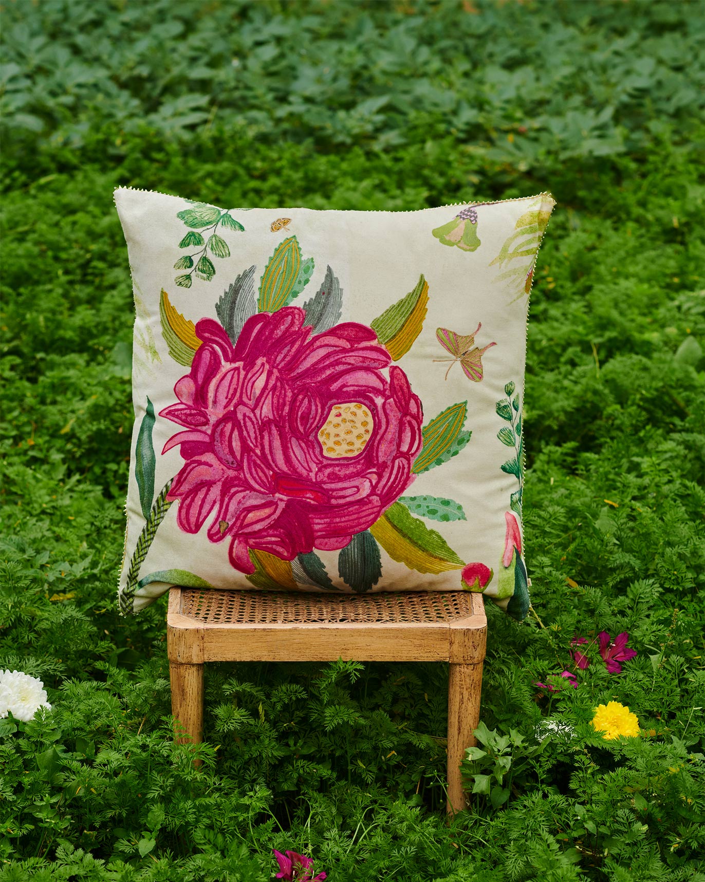 Gulbahar Cushion Cover