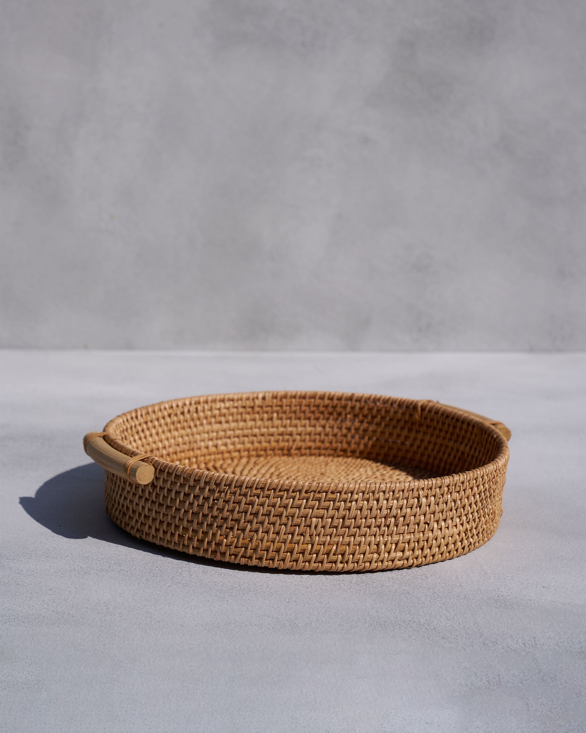 Rattan tray