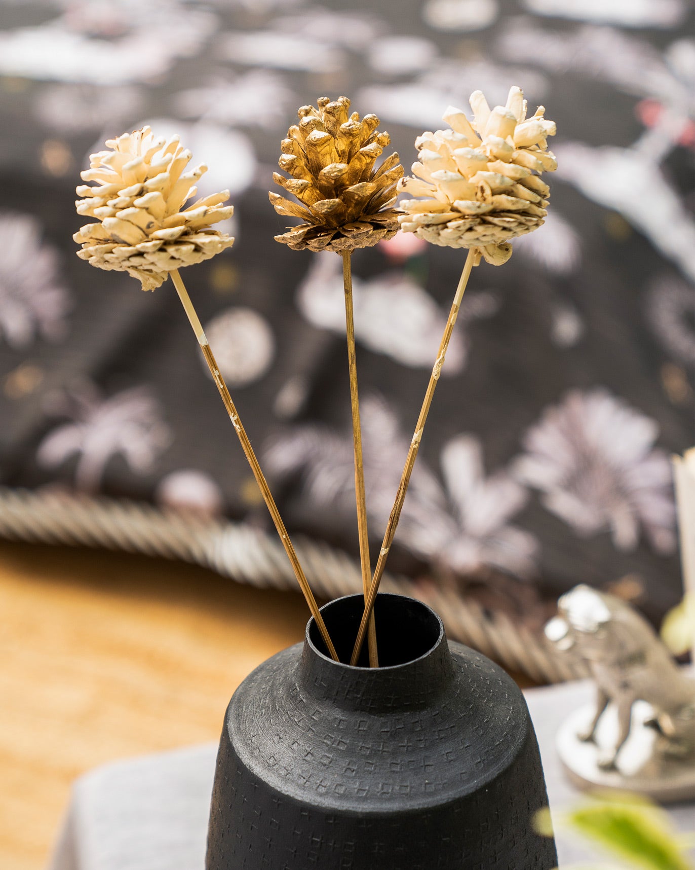 Kangra Pine Cones (Set of 3)