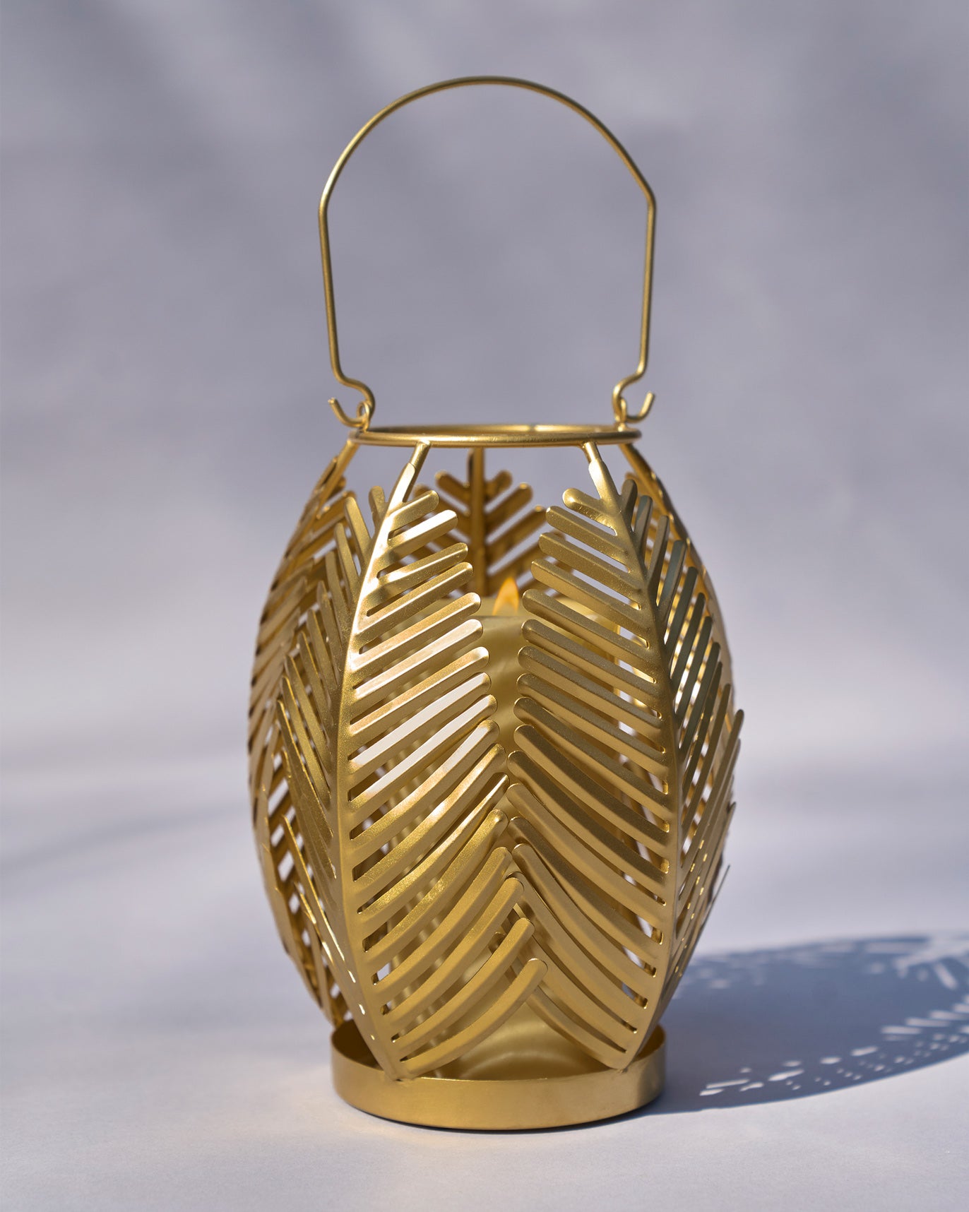 Nazara Palm Lantern