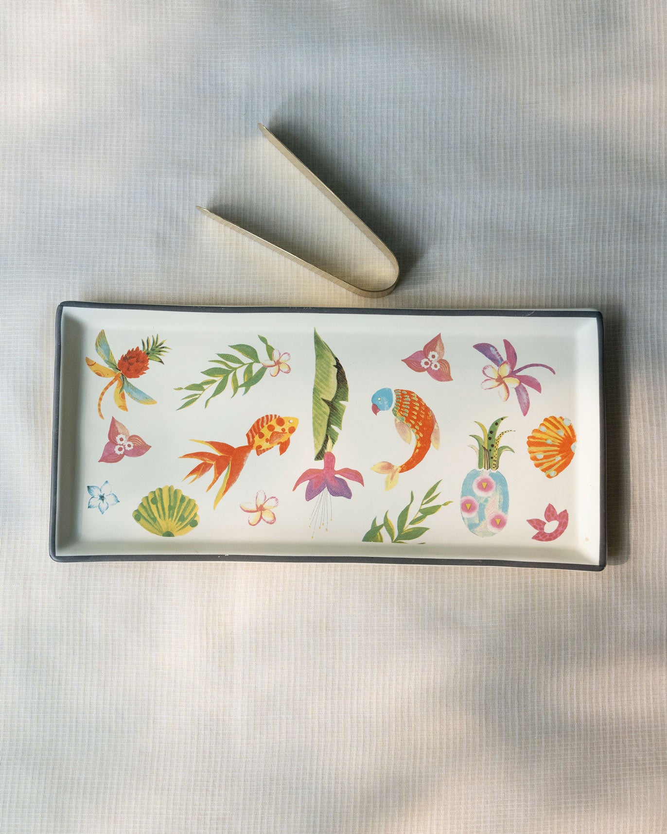 Susegad Cookie Tray + Tongs