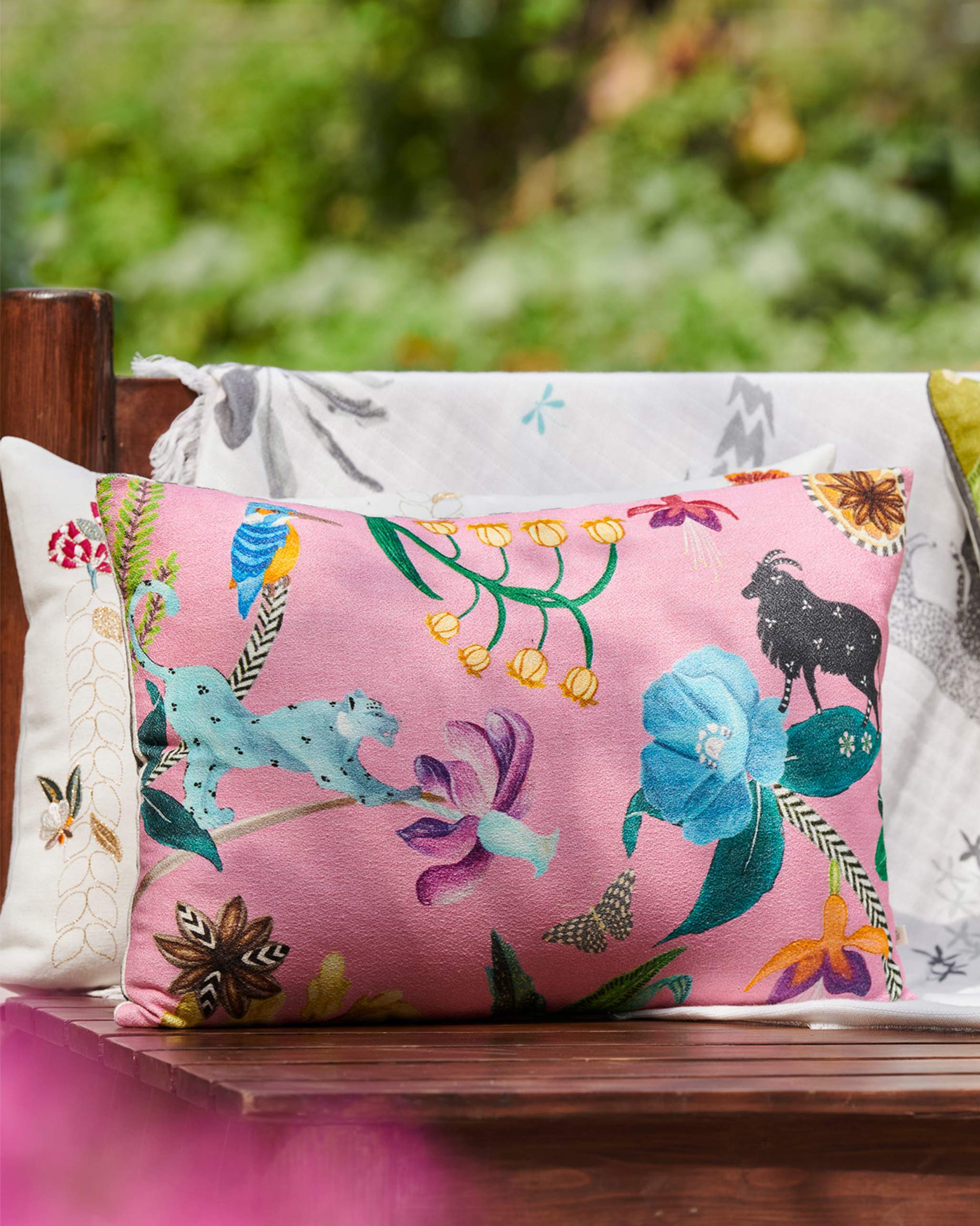 Garo Cushion Cover - Fuchsia