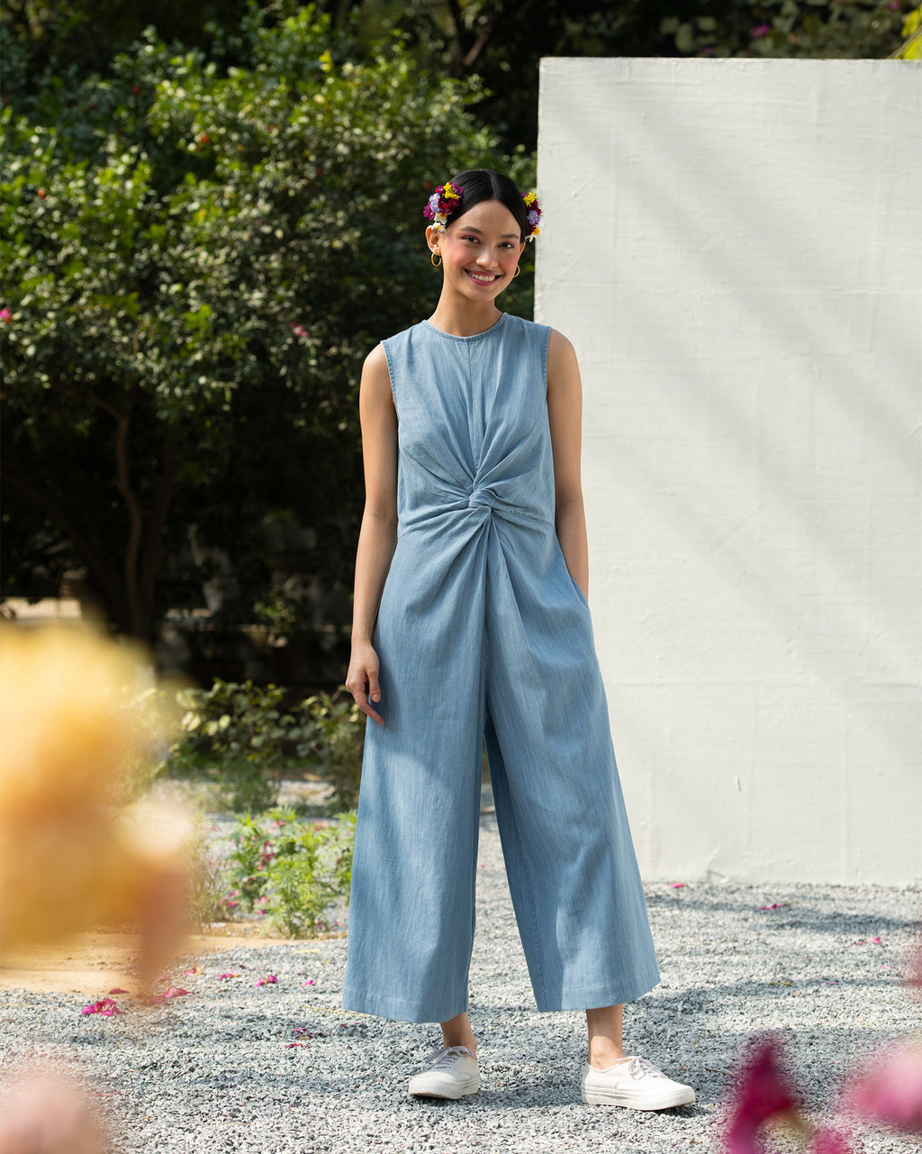 Front sales knot jumpsuit
