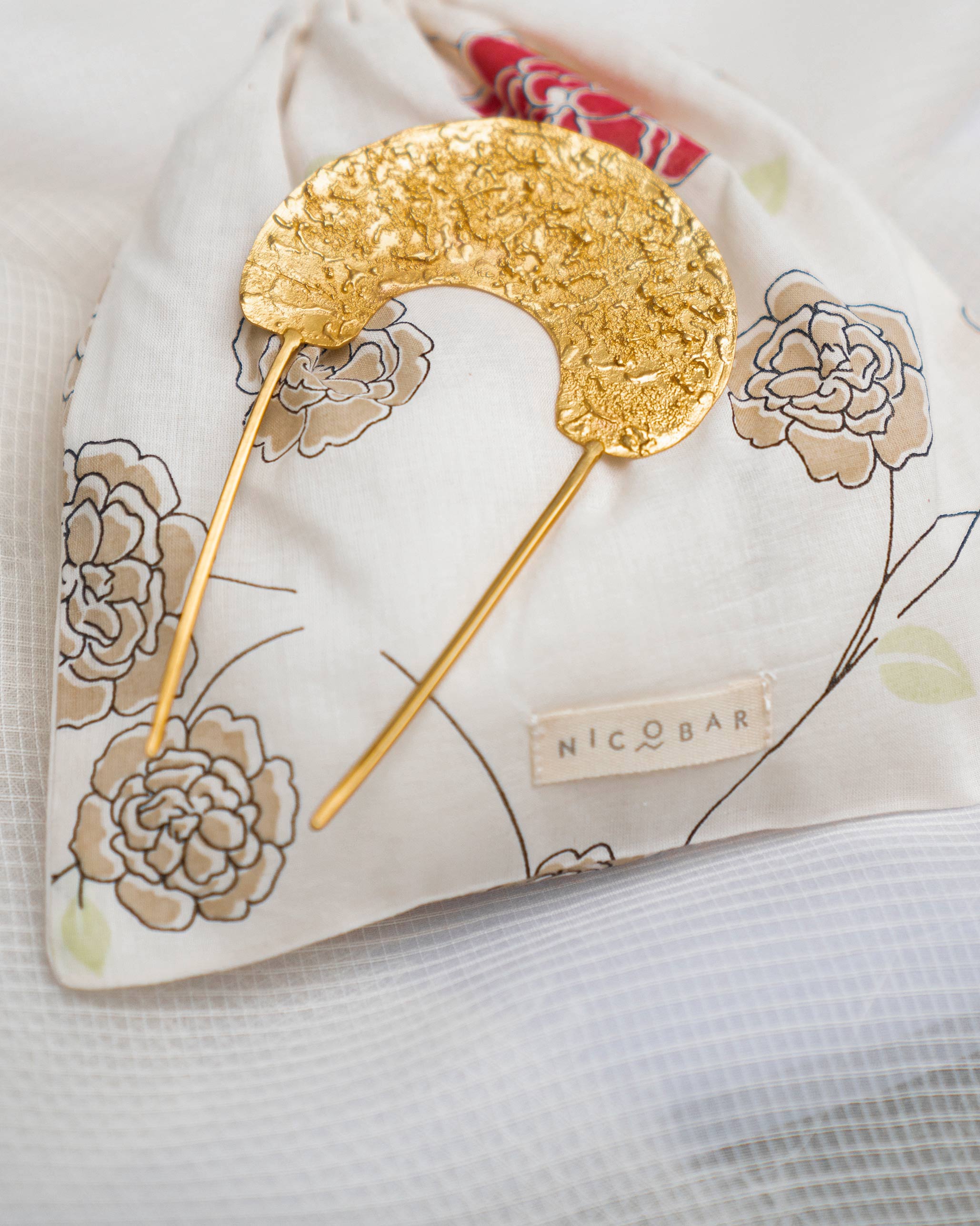 Bud Hair-pin - Gold