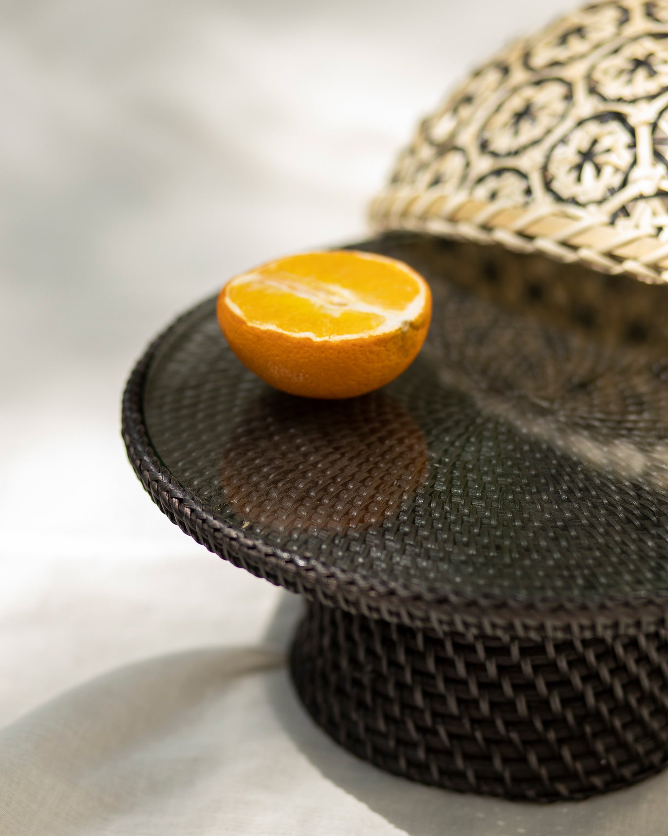 Jharna Cake Stand & Dome