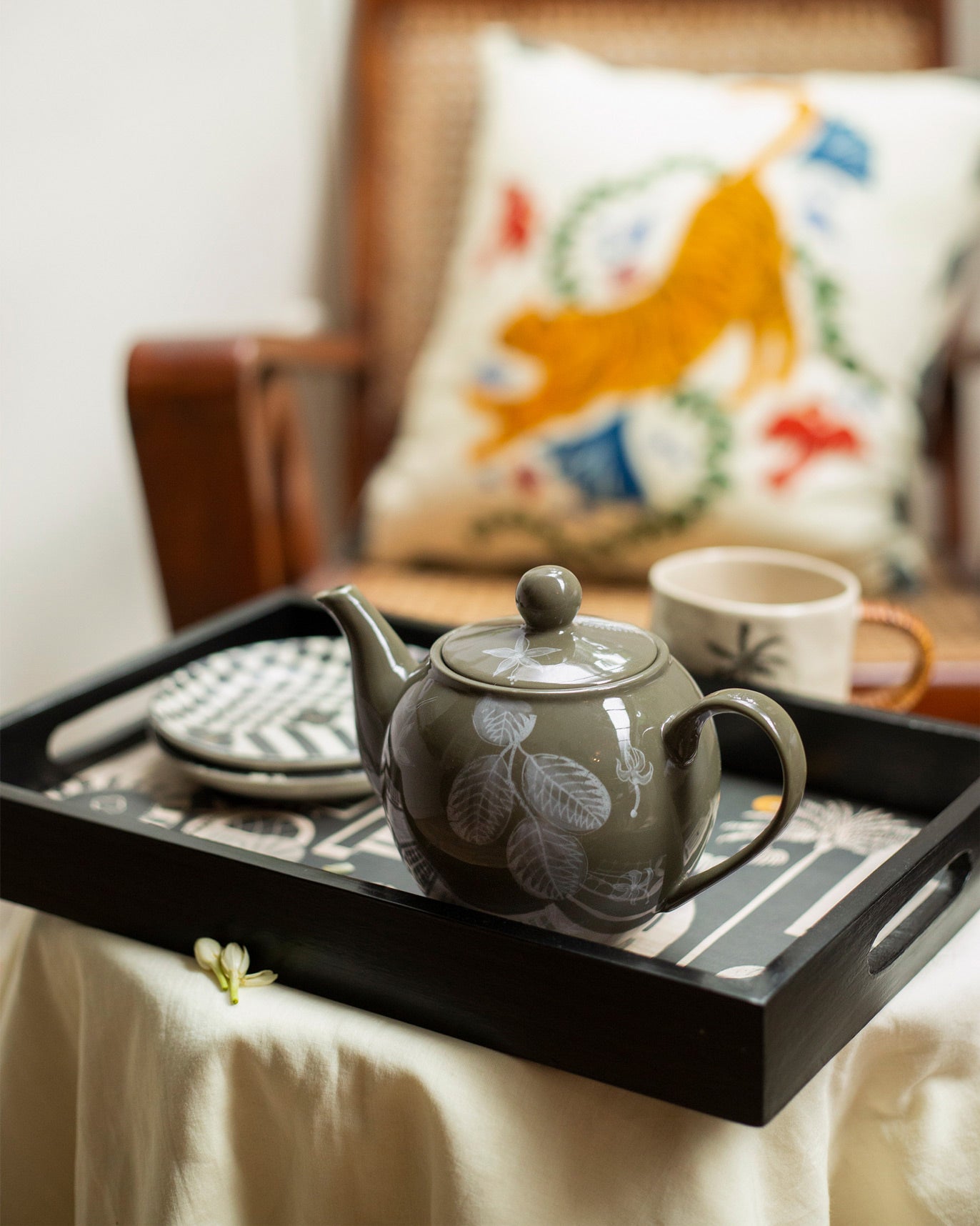 Mandovi Teapot