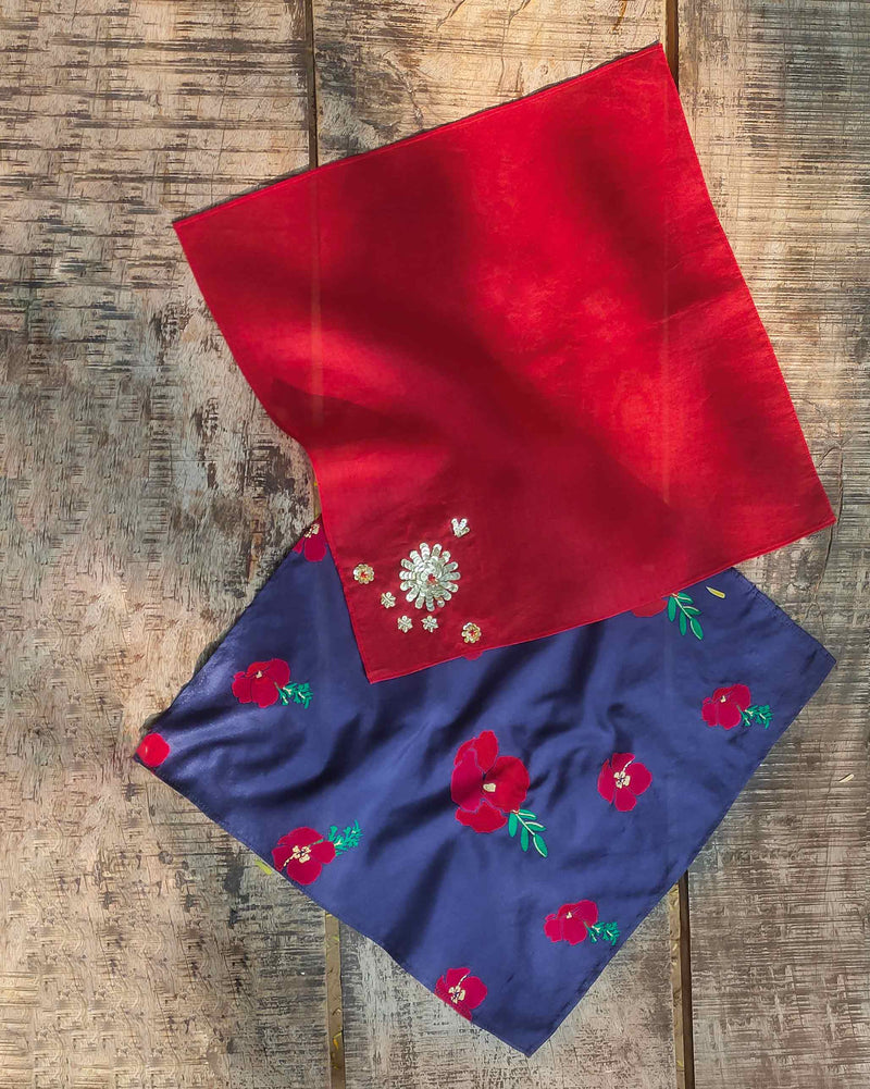 Holly Pocket Square (Set of 2) - Red and Blue