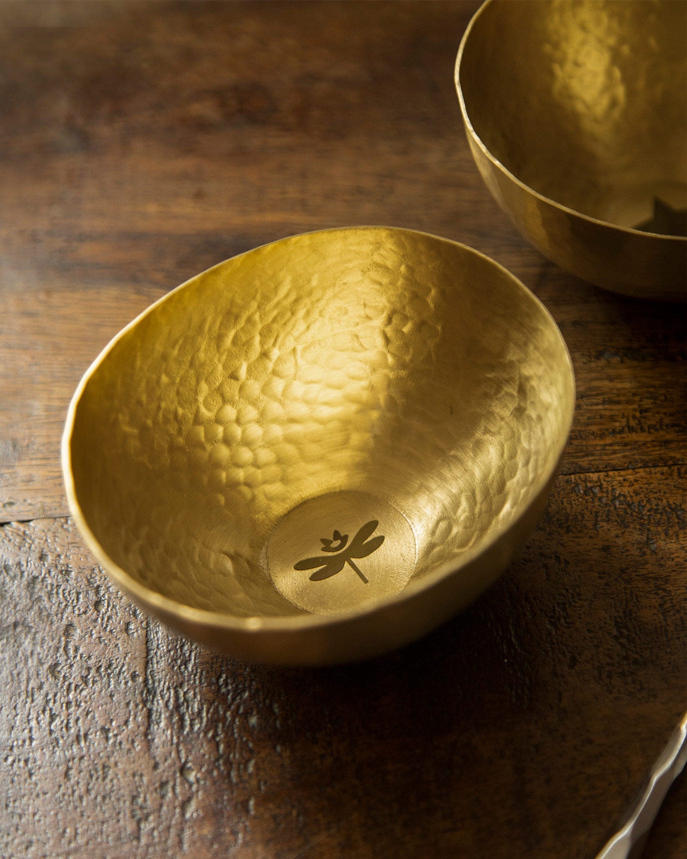 Icon Nut bowls with spoon (Set of 2)