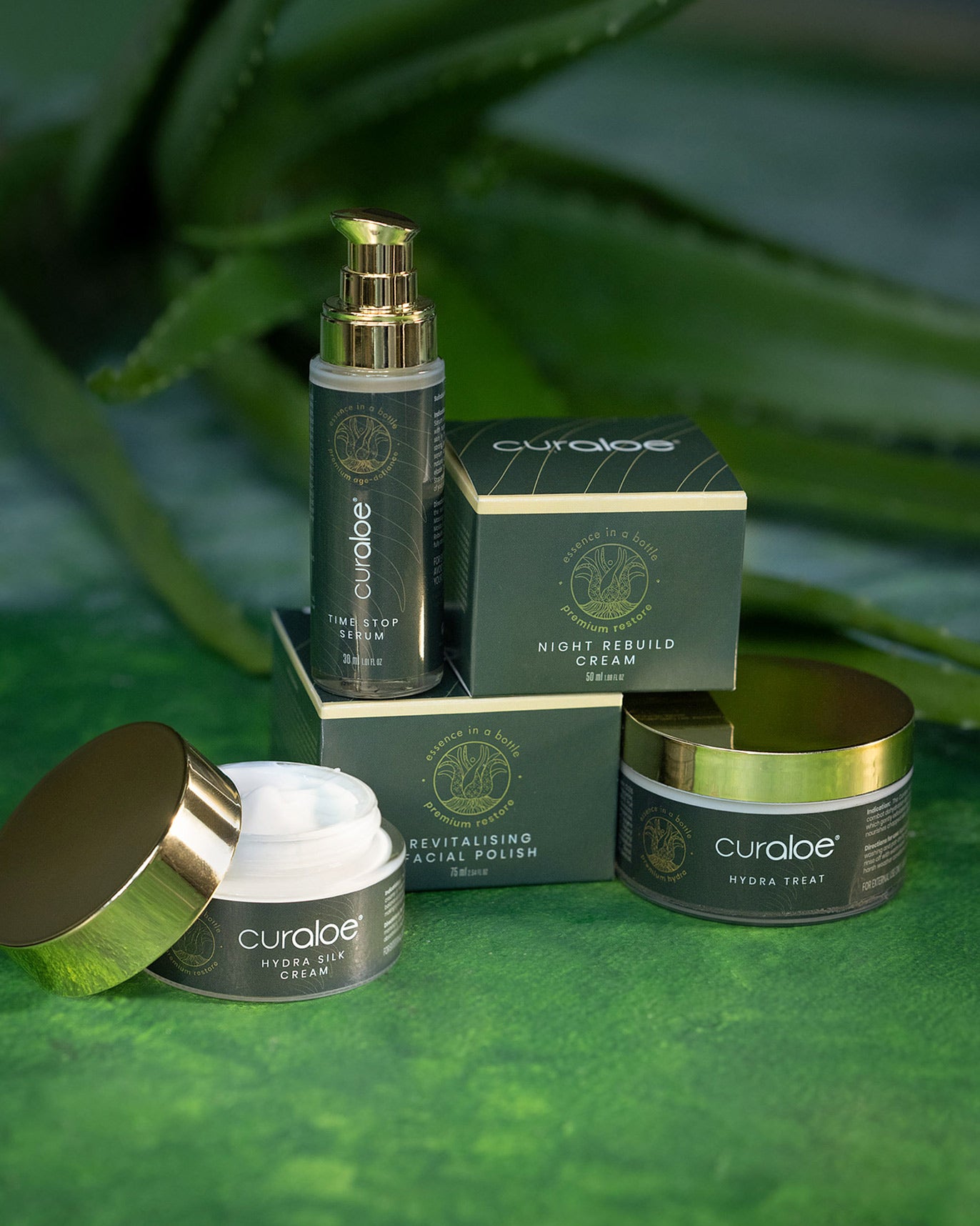 Curaloe Premium Revitalising Facial Polish