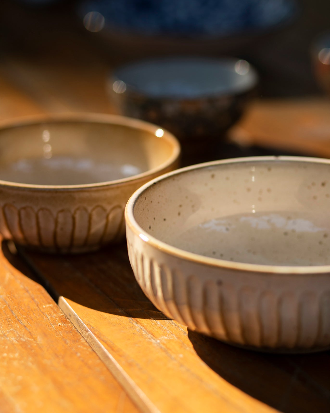 Moor Nested Serving Bowls (Set of 2)