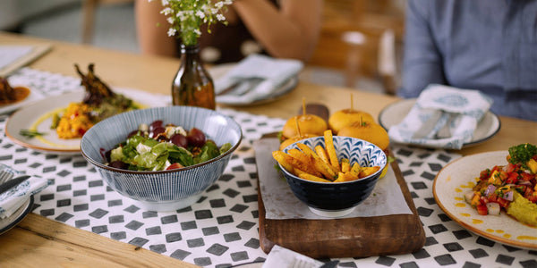 At the table with Parallel